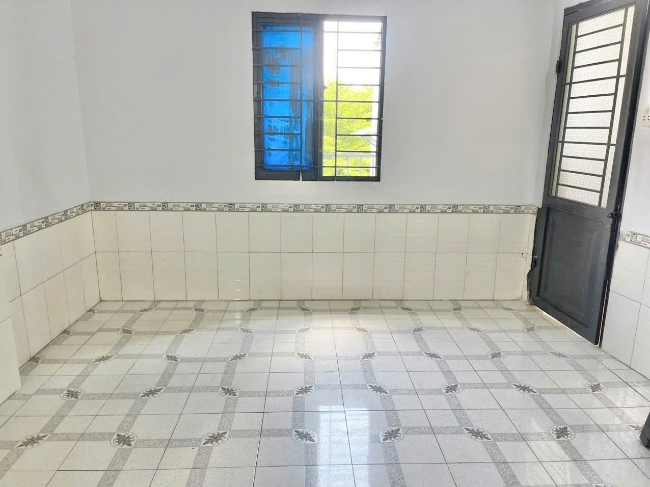 Phòng trọ Royal House Trịnh Khắc Lập - Thủ Đức - Phòng (*)