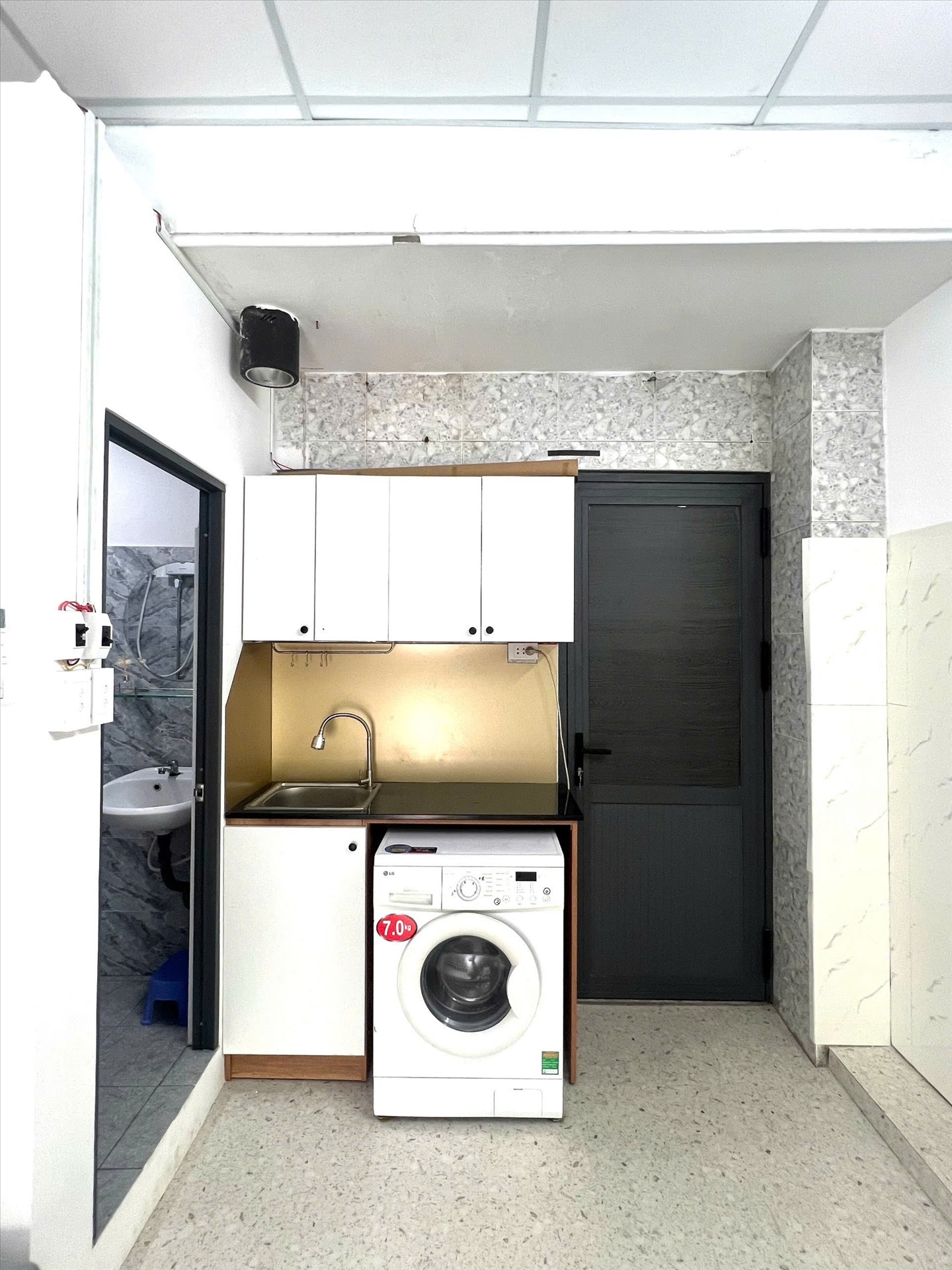 Phòng trọ AQ House Phan Đăng Lưu - Phú Nhuận - Phòng (*)