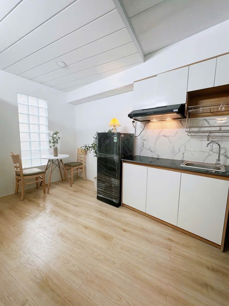Phòng trọ 1 Phòng ngủ 25m2 tại Home 365 Nguyễn Thái Sơn - Gò Vấp - Phòng bếp