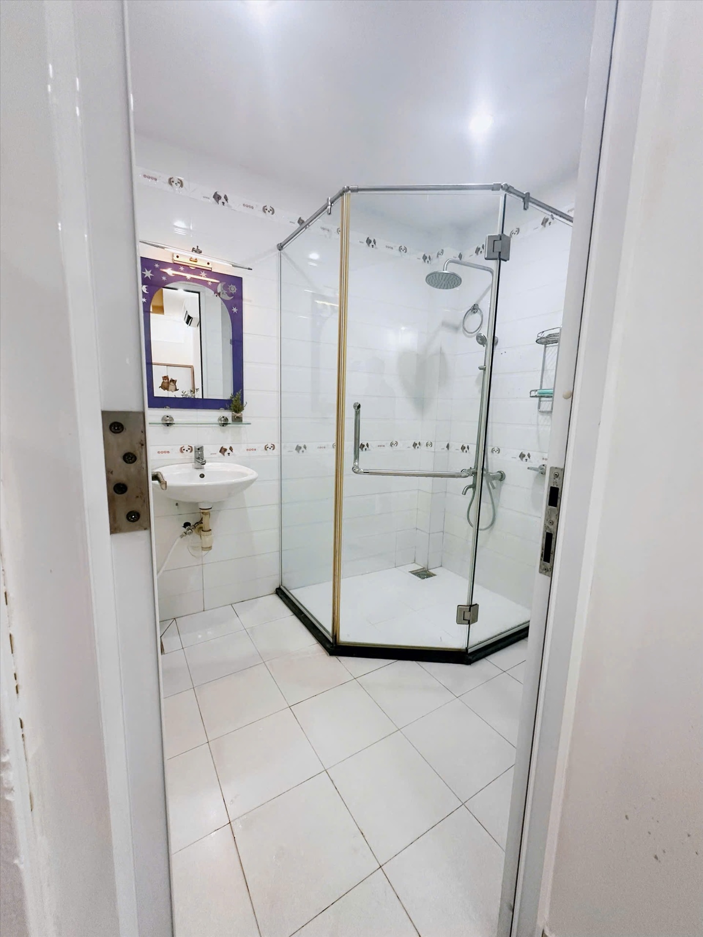 Phòng trọ Studio 25m2 tại Home 365 Quang Trung - Gò Vấp - Phòng tắm