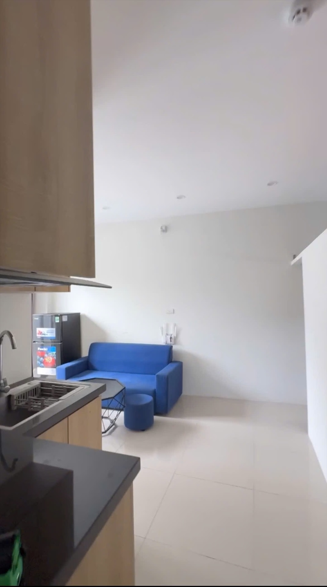 Phòng trọ Studio 35m2 tại VA House 2 Mỹ Đình - Nam Từ Liêm - Phòng khách