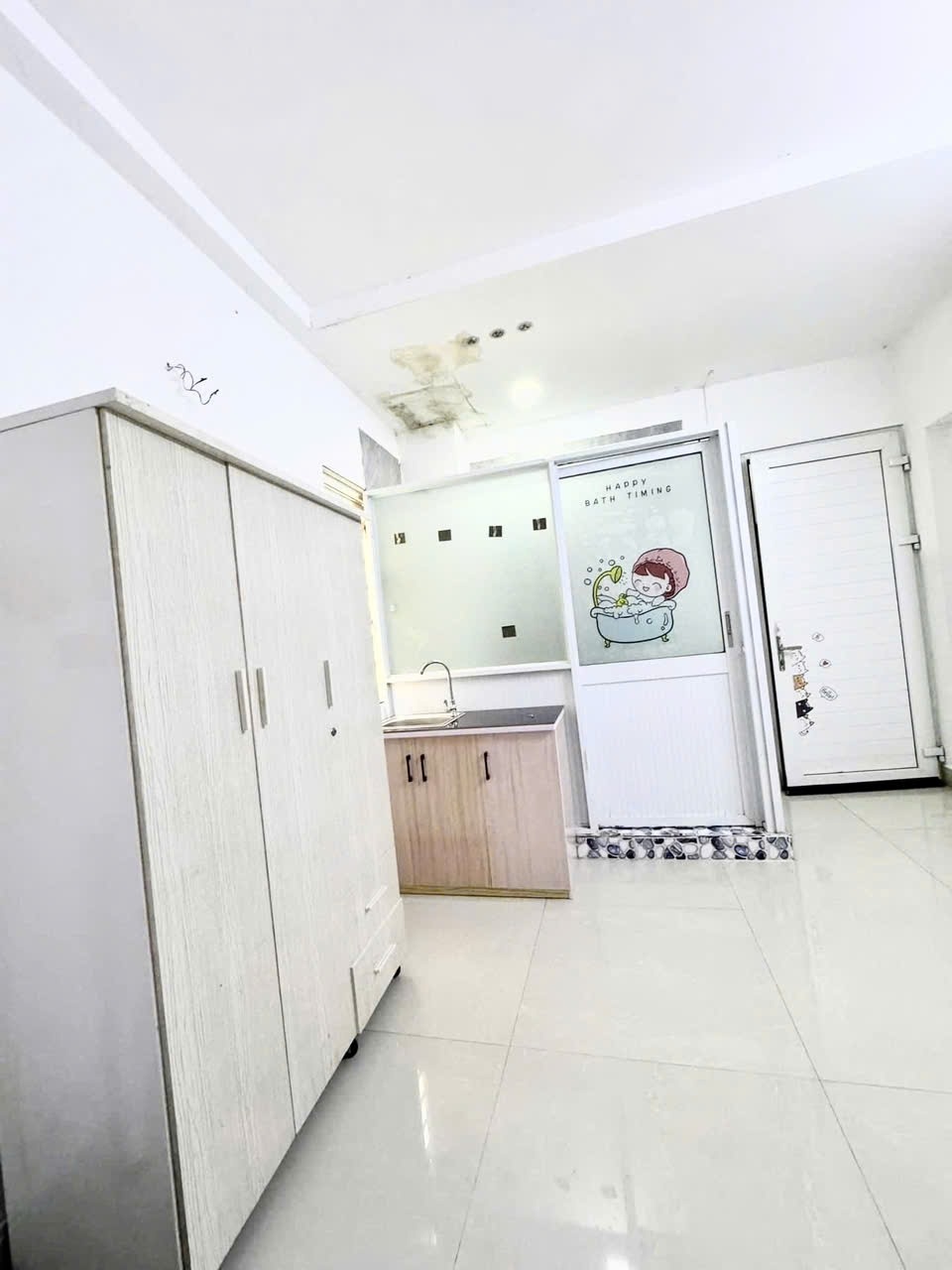 Phòng trọ TT House Nguyễn Trãi 1 - Quận 5 - Phòng (*)