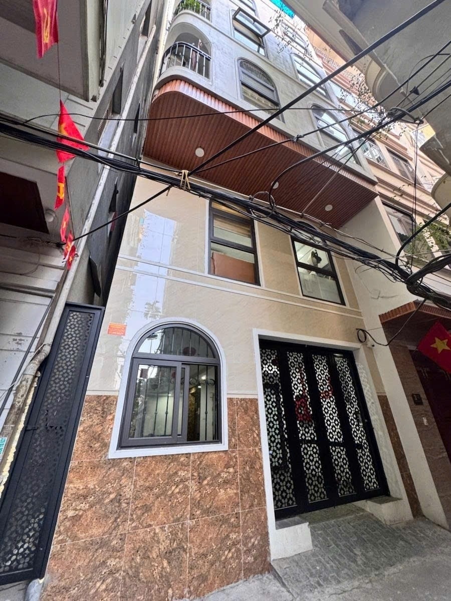 Phòng trọ NH Housing Hoa Bằng - Cầu Giấy - Toàn cảnh tòa nhà (*)