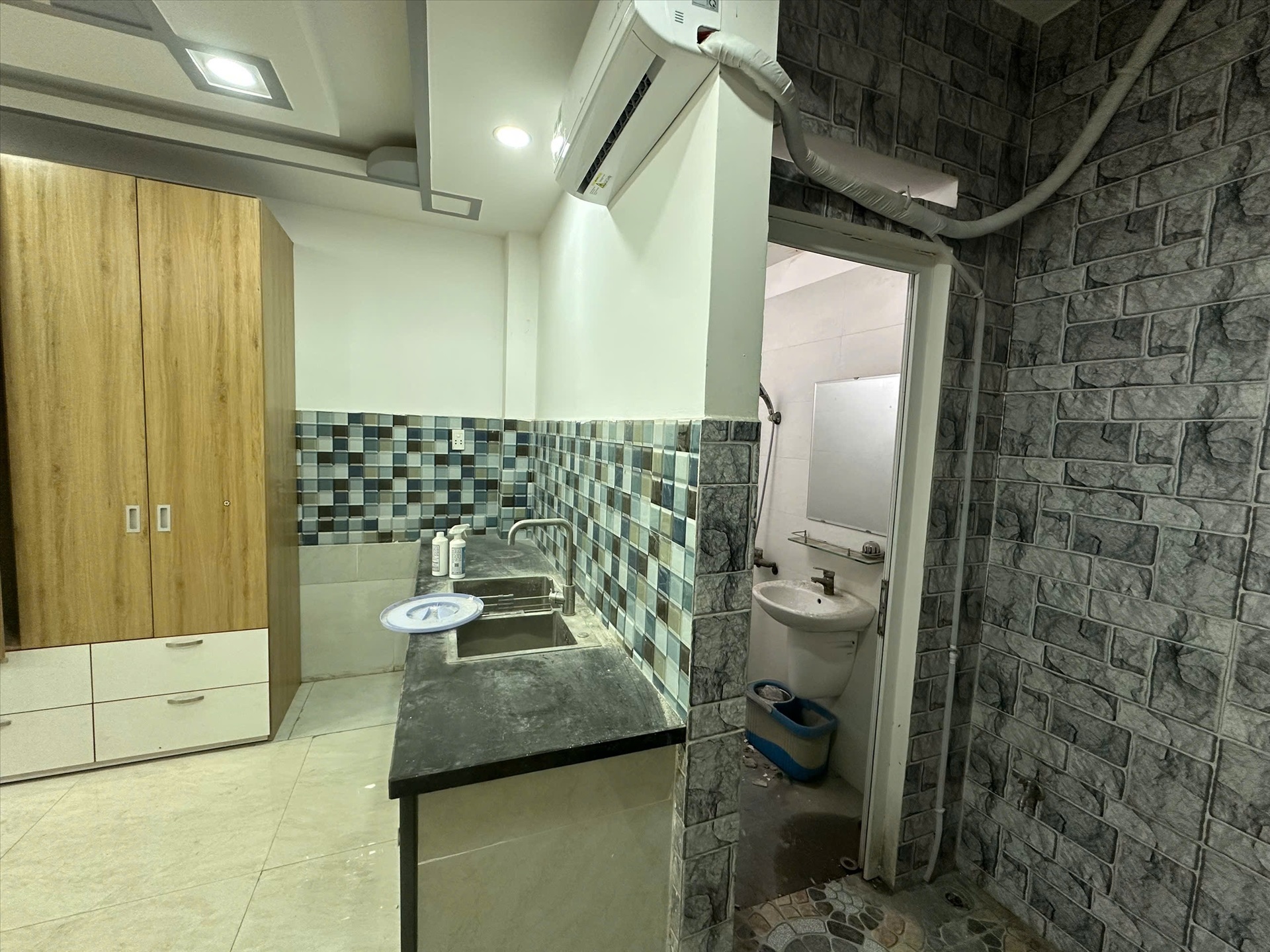 Phòng trọ Studio 30m2 tại GH Home Đường số 30 - Gò Vấp - Phòng bếp