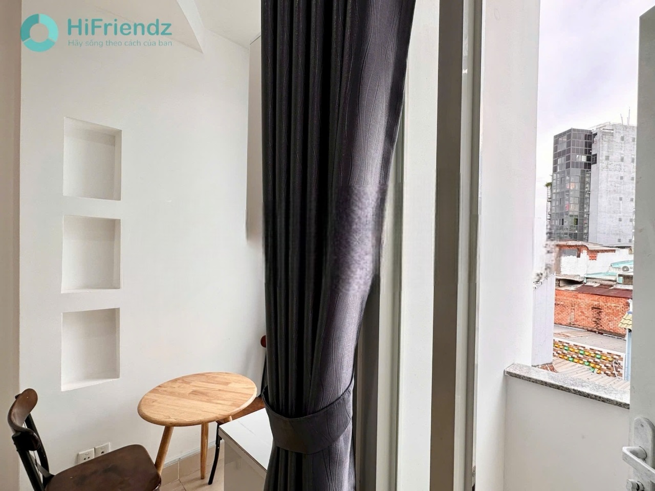 Phòng trọ Studio 22m2 tại TN House Nguyễn Khoái - Quận 4 - Phòng khách