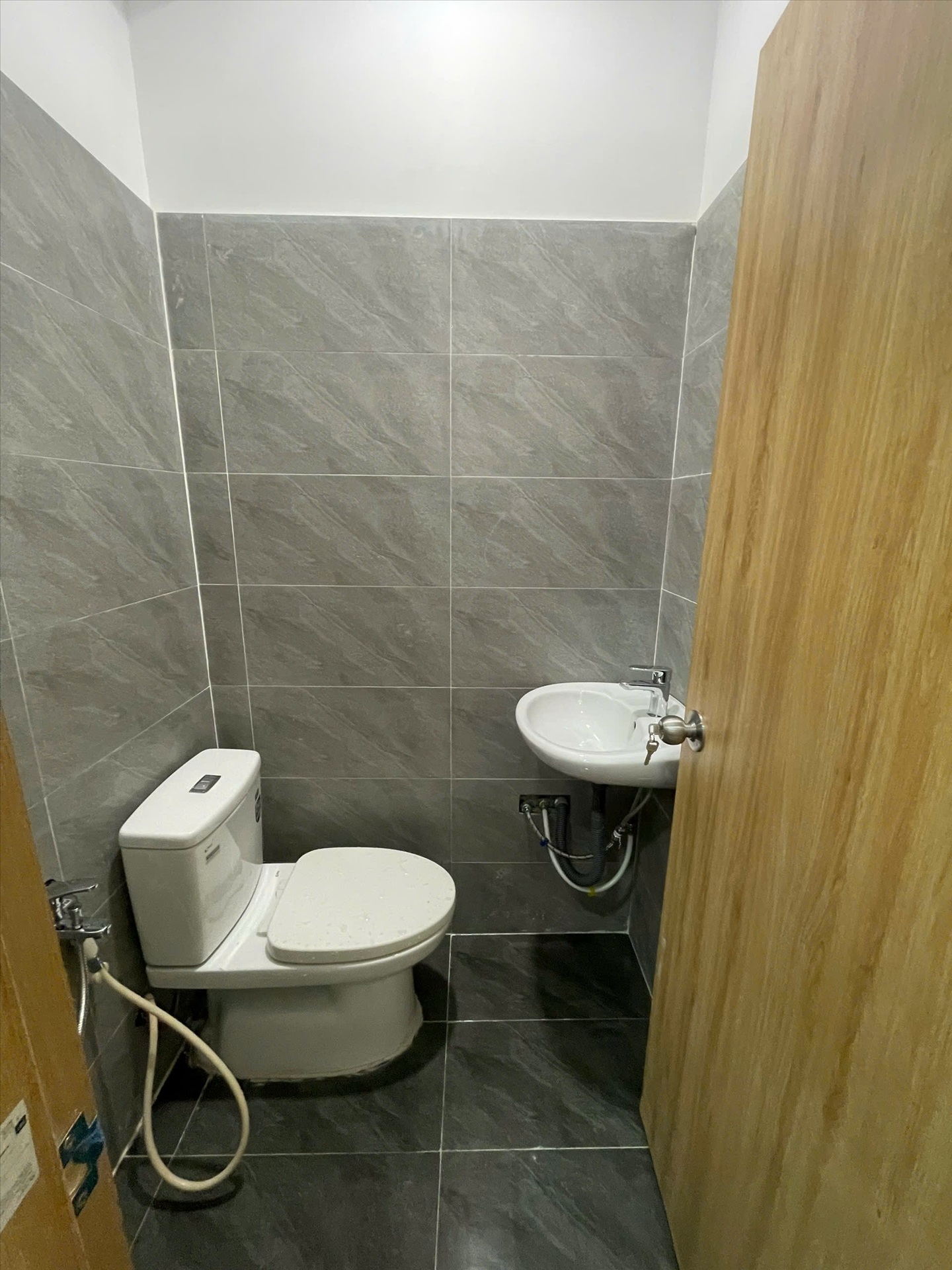Phòng trọ Studio 30m2 tại Coco Apartment Nguyễn Thị Minh Khai - Quận 1 - Phòng tắm