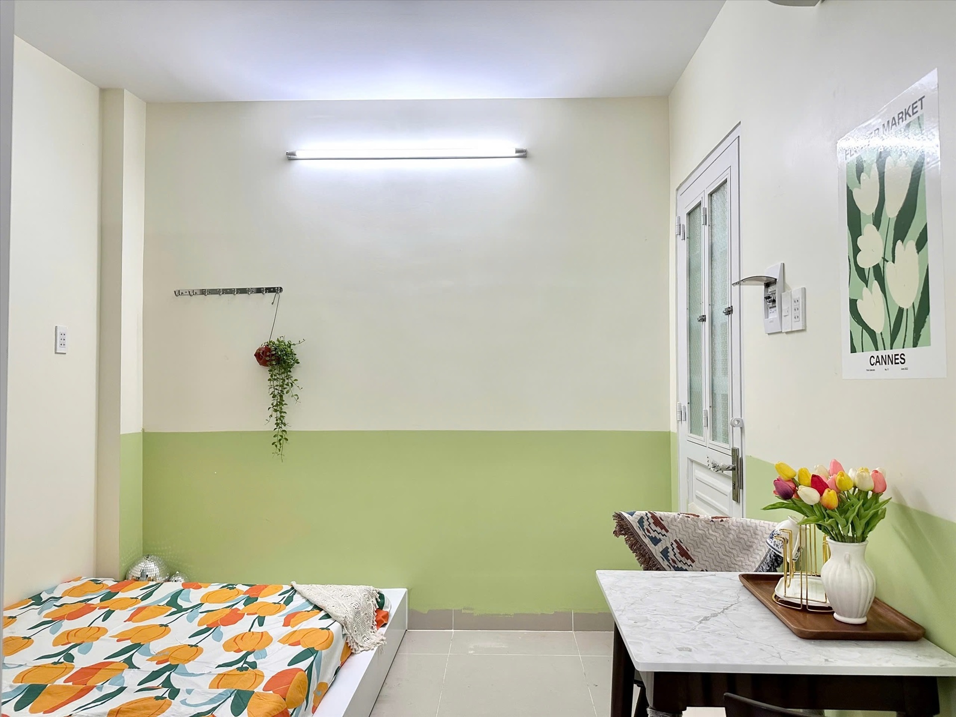 Phòng trọ Studio 25m2 tại TT House Nơ Trang Long - Bình Thạnh - Phòng khách