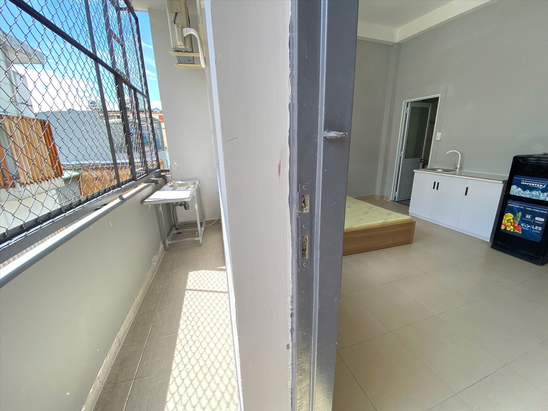 Phòng trọ Studio 30m2 tại AH House Đường số 9 - Gò Vấp - Ban công