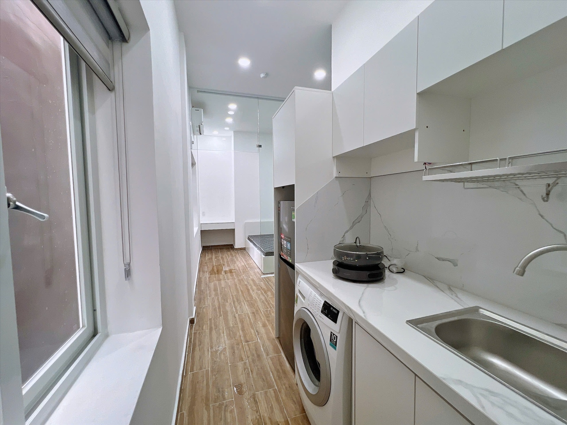 Phòng trọ AM Apartment Trần Bình Trọng - Bình Thạnh - Phòng (*)