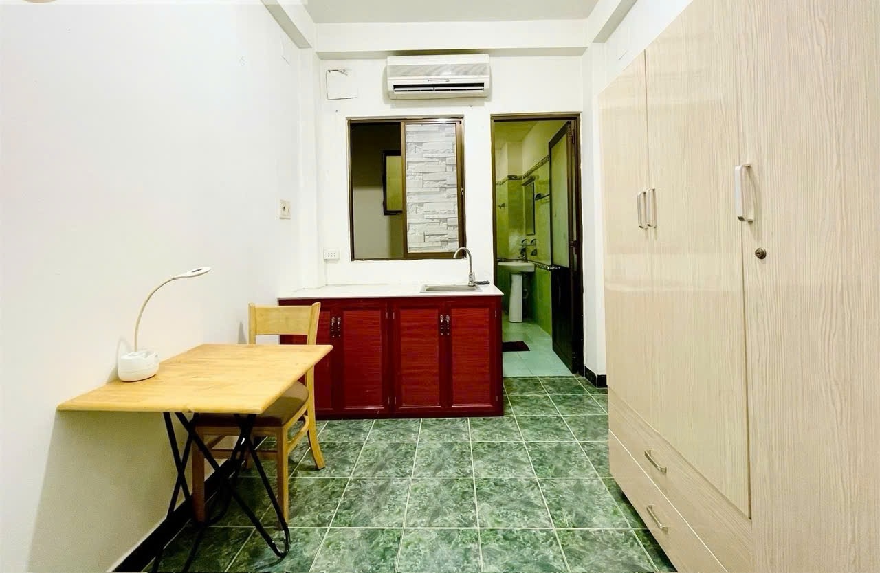 Phòng trọ AT Room Hoàng Văn Thụ - Phú Nhuận - Phòng (*)