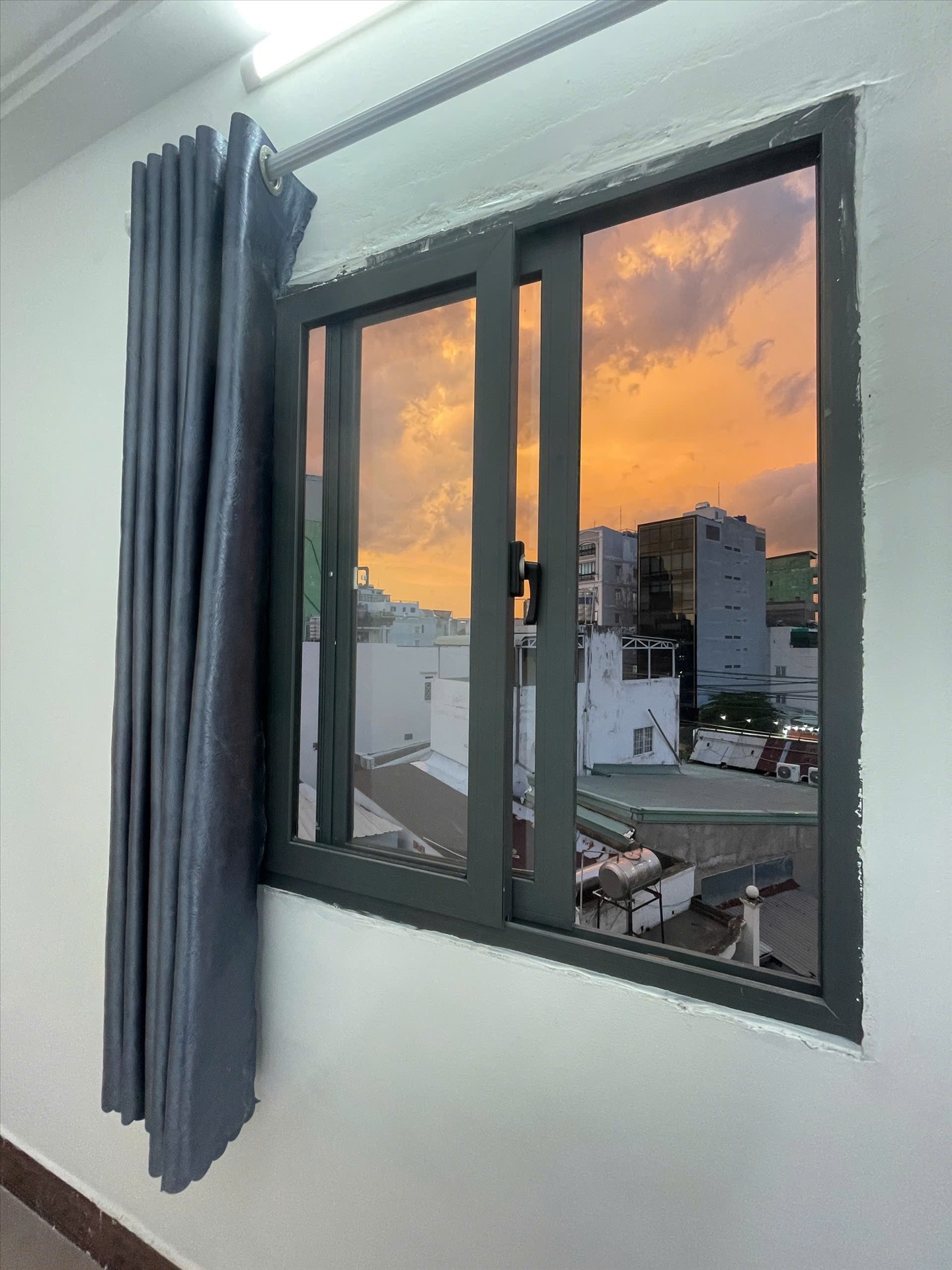 Phòng trọ 2 Phòng ngủ 50m2 tại AN Home Nguyễn Xí - Bình Thạnh - Phòng khách