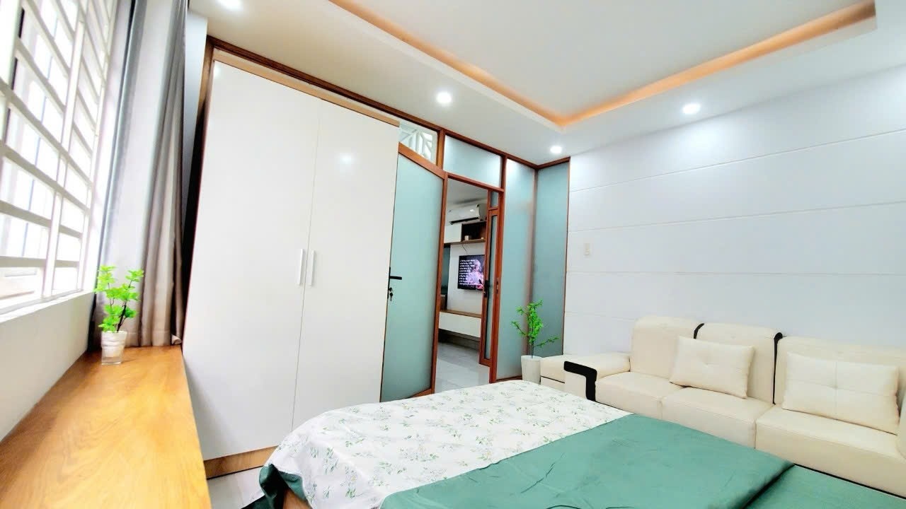 Phòng trọ HT House Lê Văn Sỹ - Quận 3 - Phòng (*)