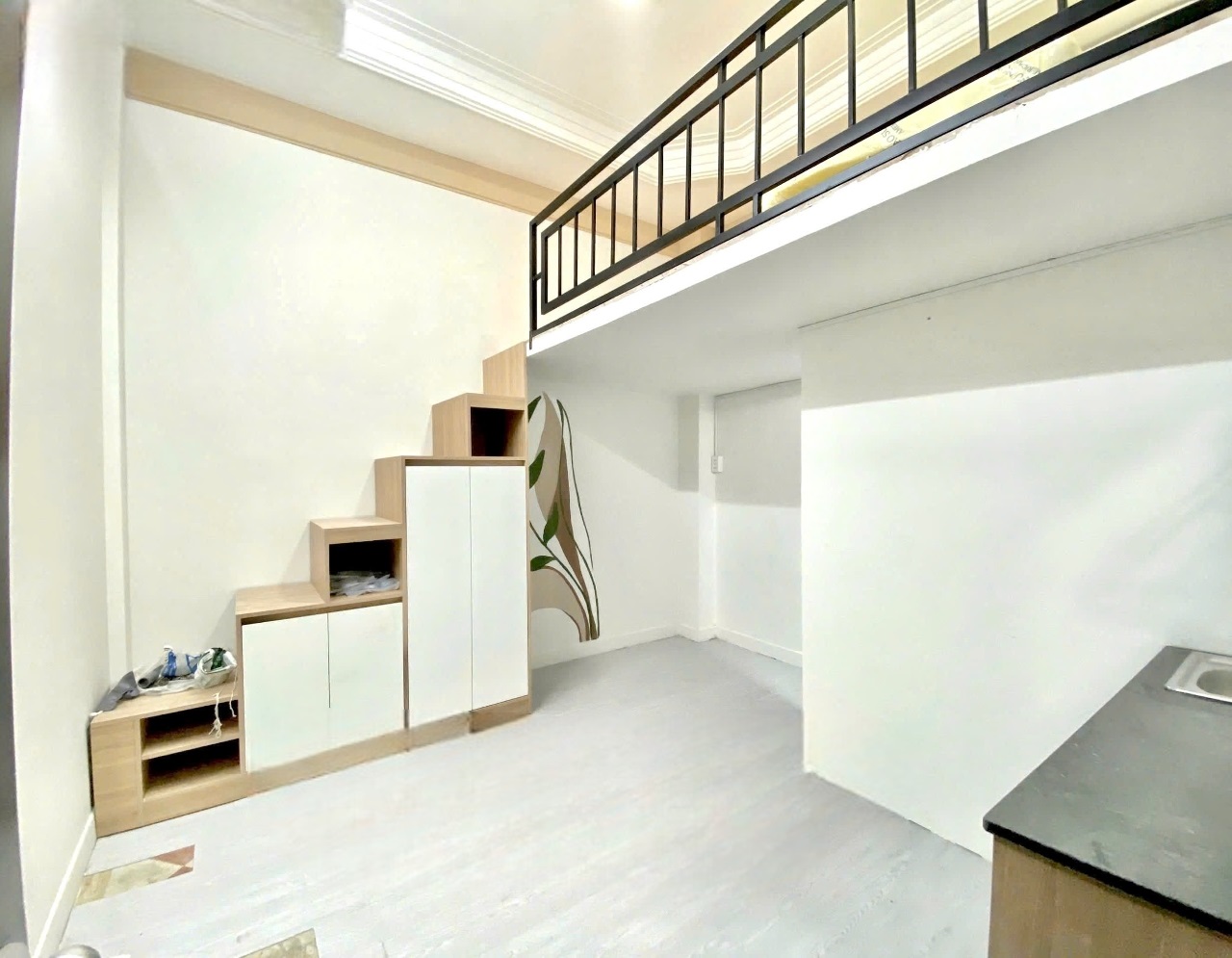 Phòng trọ Duplex 25m2 tại AT House Phan Xích Long - Phú Nhuận - Phòng khách