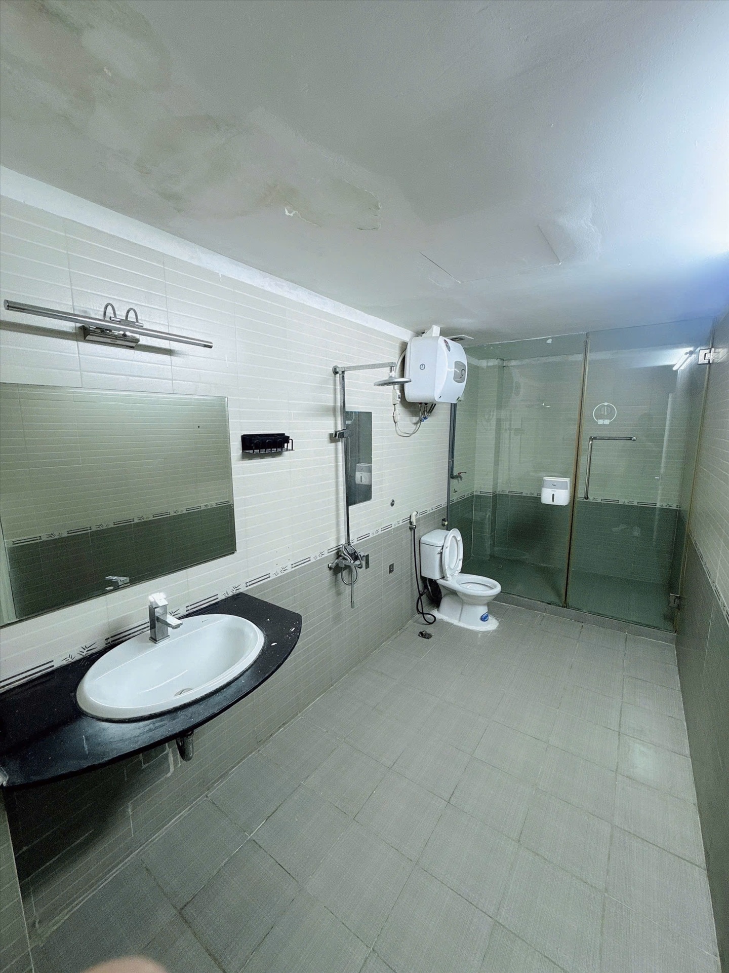 Phòng trọ Studio 45m2 tại BL House Đình Thôn - Nam Từ Liêm - Phòng tắm
