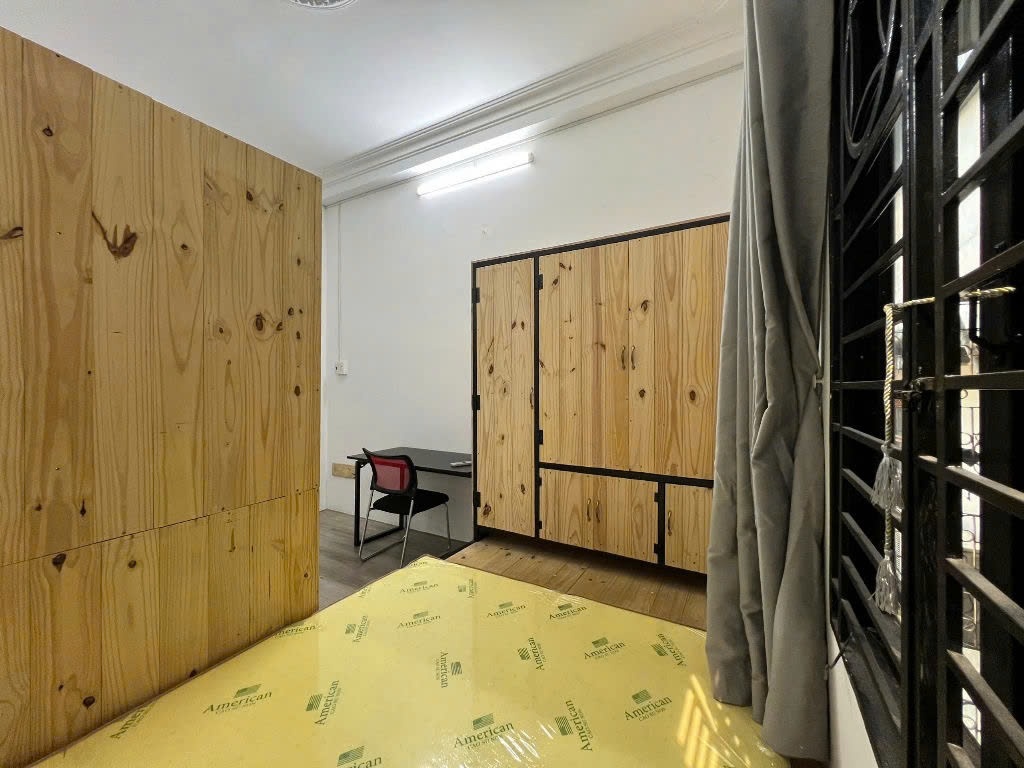 Phòng trọ Redhome Cộng Hòa - Tân Bình - Phòng (*)