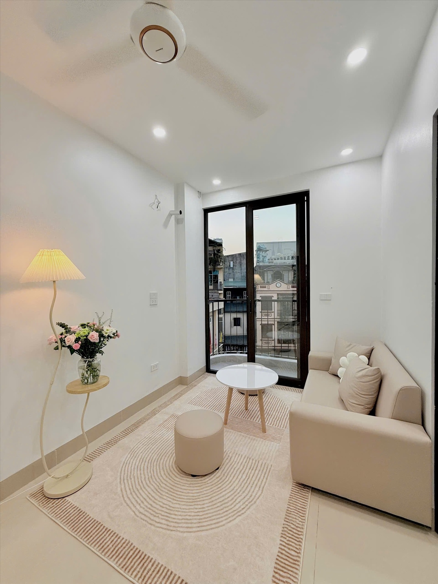 Phòng trọ 1 Phòng ngủ 40m2 tại HT House Xuân Đỉnh - Bắc Từ Liêm - Phòng khách