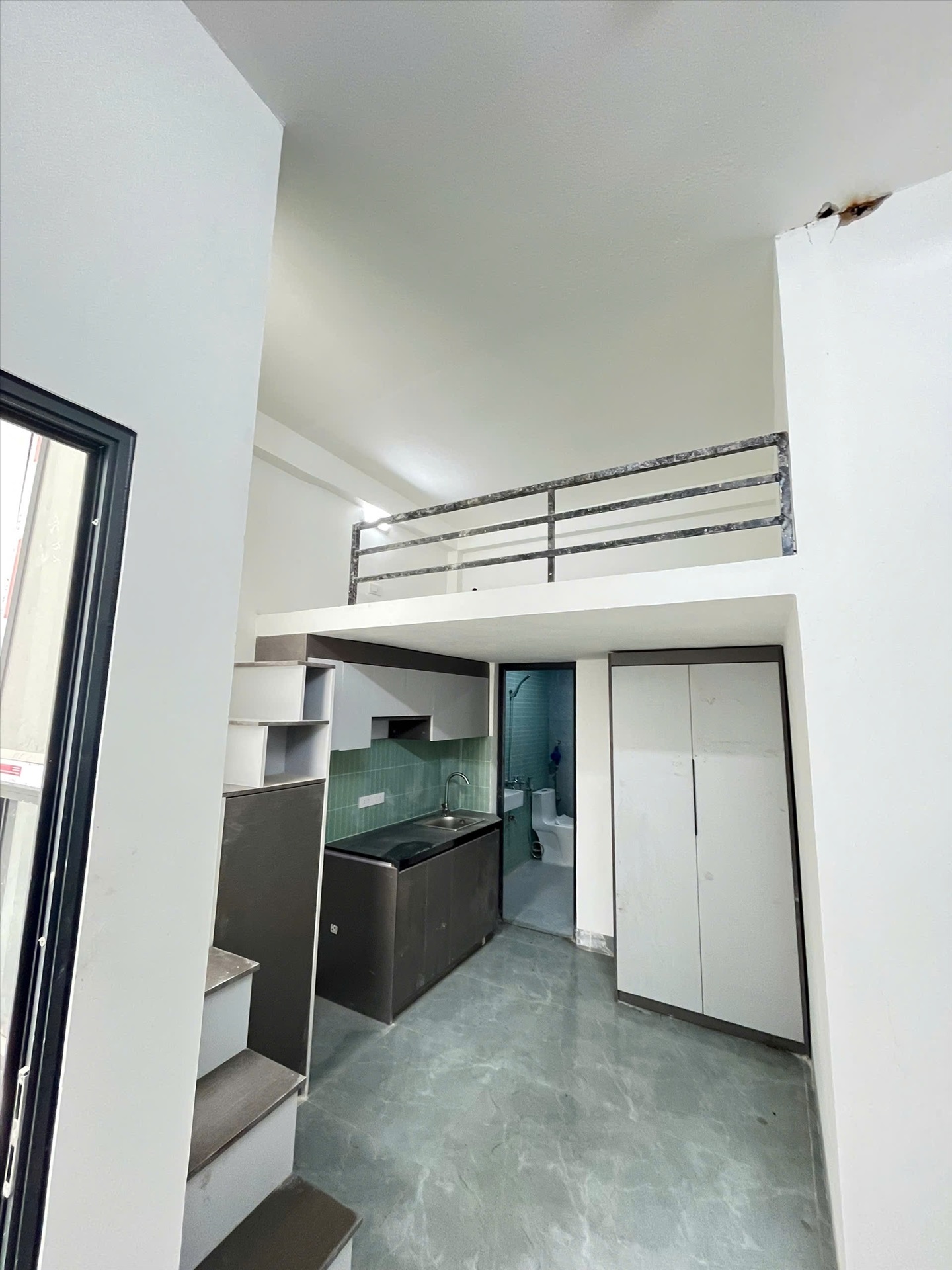 Phòng trọ Duplex 22m2 tại AN House Nguyễn Khánh Toàn - Cầu Giấy - Phòng khách