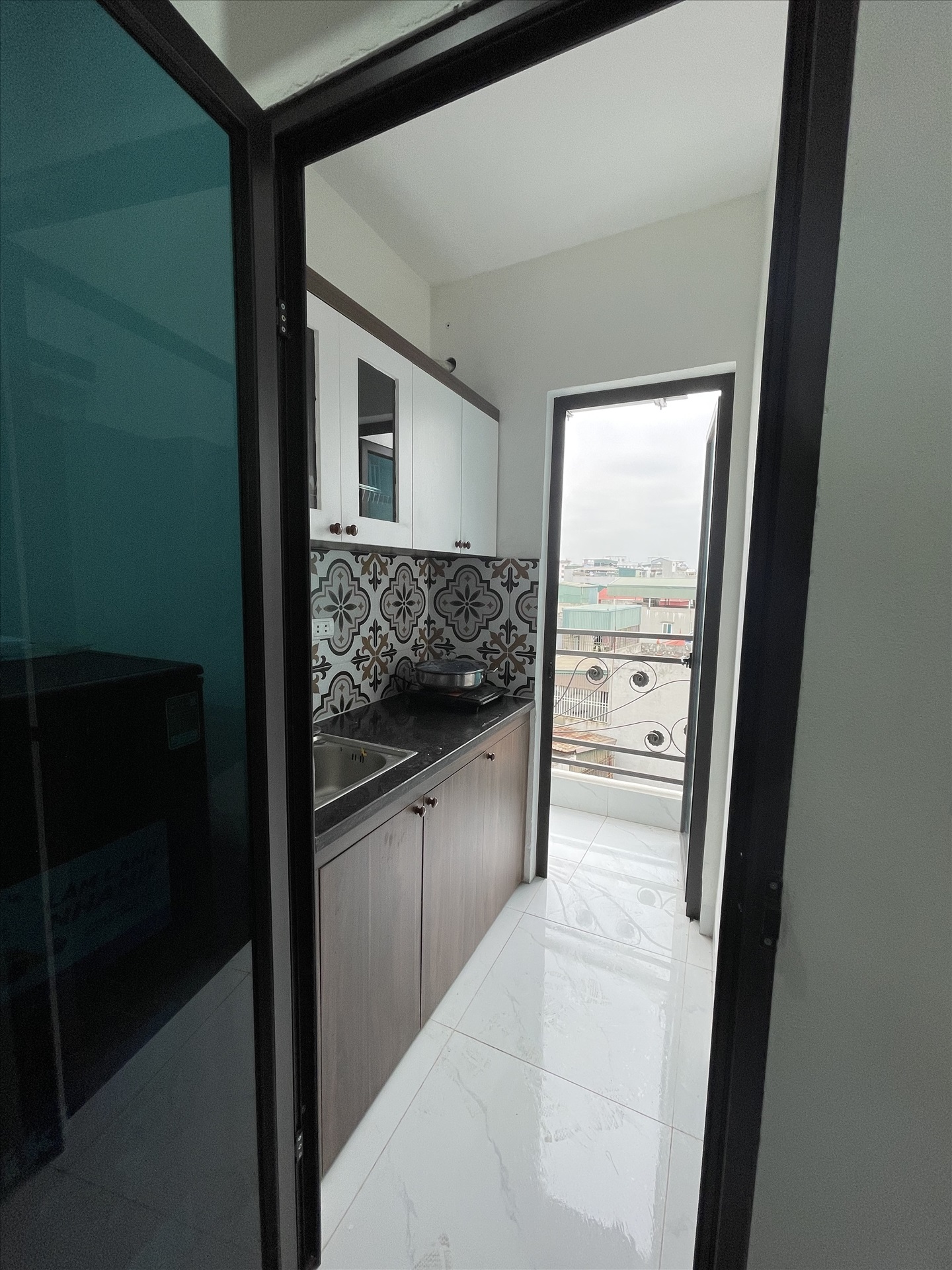 Phòng trọ 1 Phòng ngủ 25m2 tại AM House Mễ Trì Thượng - Nam Từ Liêm - Phòng bếp