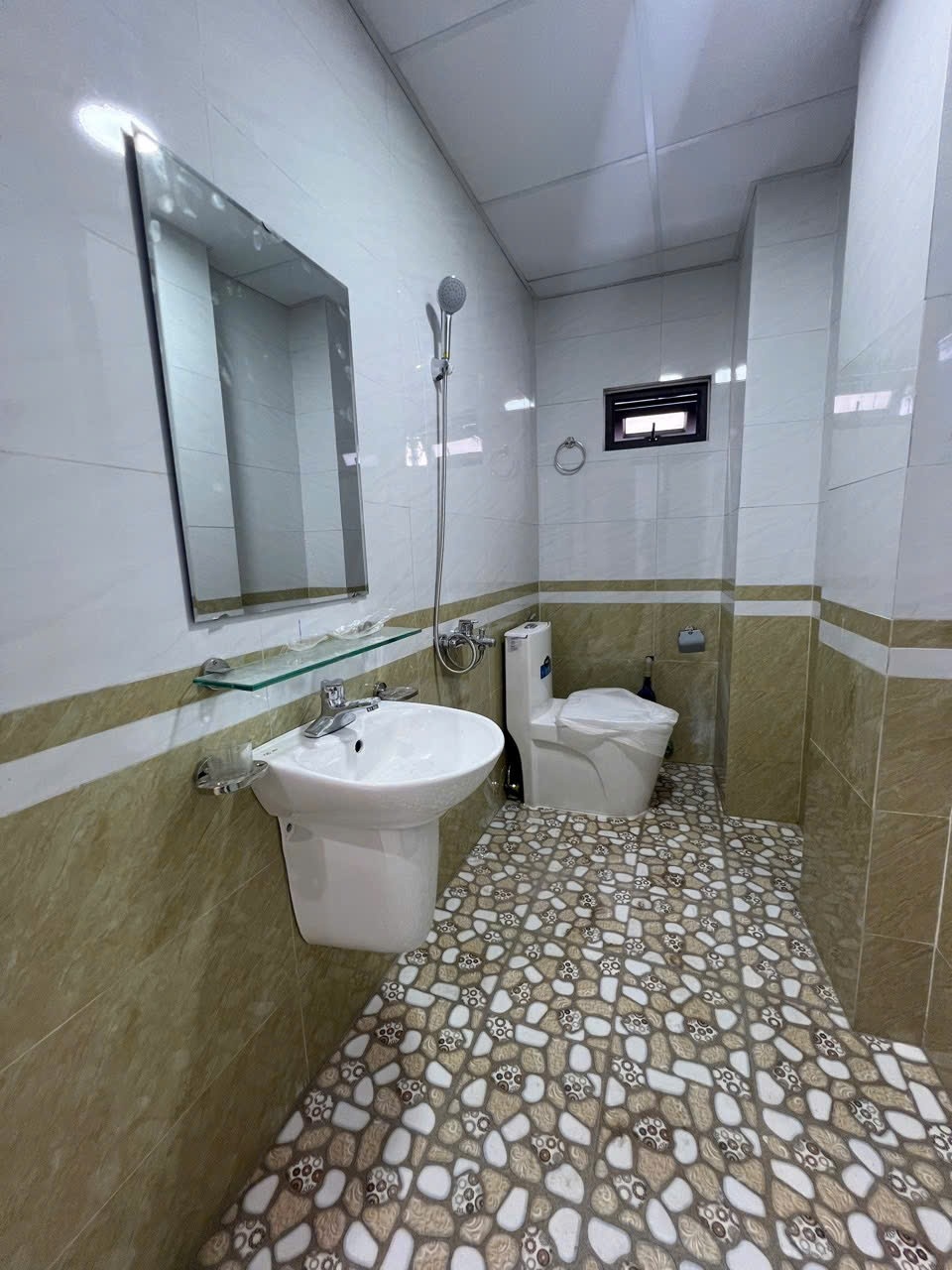 Phòng trọ Studio 28m2 tại QM House Lê Quang Đạo - Nam Từ Liêm - Phòng tắm