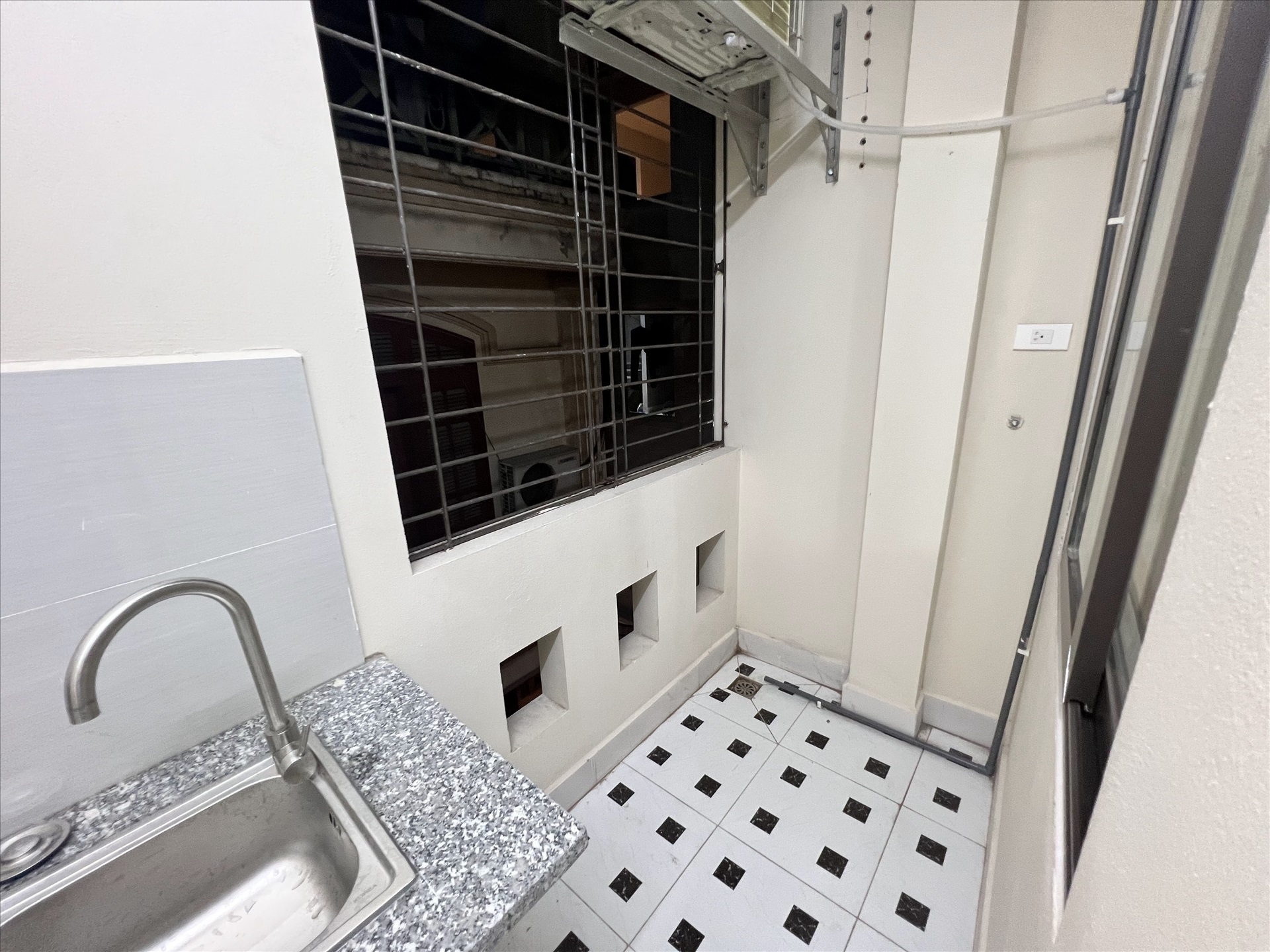 Phòng trọ Studio 25m2 tại AT Home Trung Kính - Cầu Giấy - Phòng ngủ