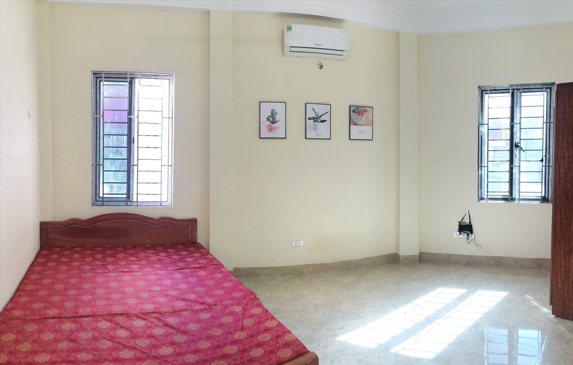 Phòng trọ Studio 25m2 tại TT House 1 Nguyễn Khánh Toàn - Cầu Giấy - Phòng khách