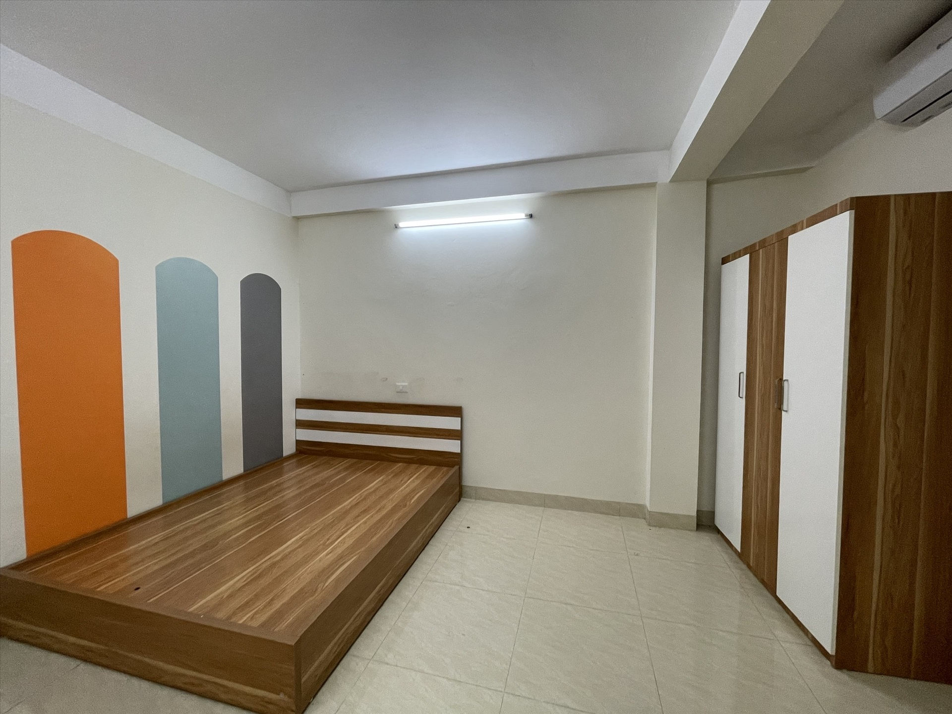Phòng trọ 1 Phòng ngủ 28m2 tại TT House 1 Dịch Vọng Hậu - Cầu Giấy - Phòng khách