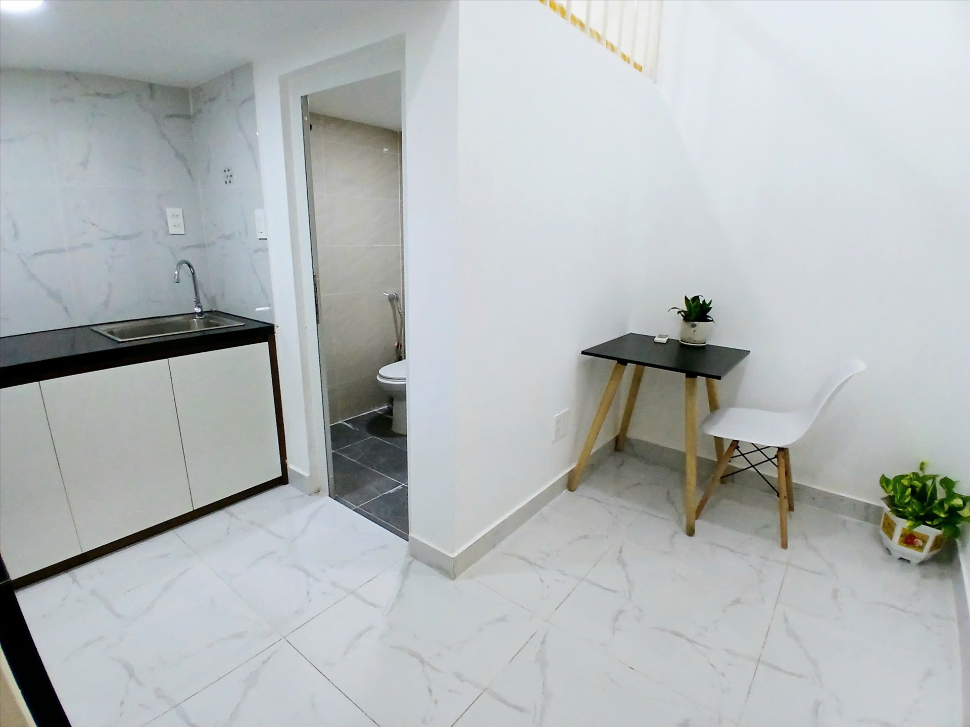 Phòng trọ Duplex 25m2 tại  CV House Nguyễn Văn Công - Gò Vấp - Phòng khách