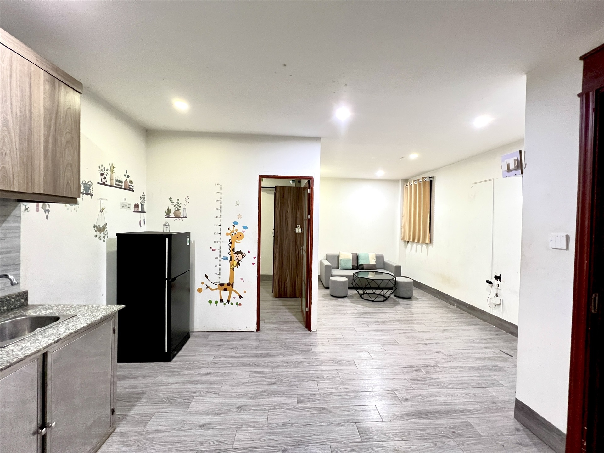 Phòng trọ TT House 1 Trung Kính - Cầu Giấy - Phòng (*)