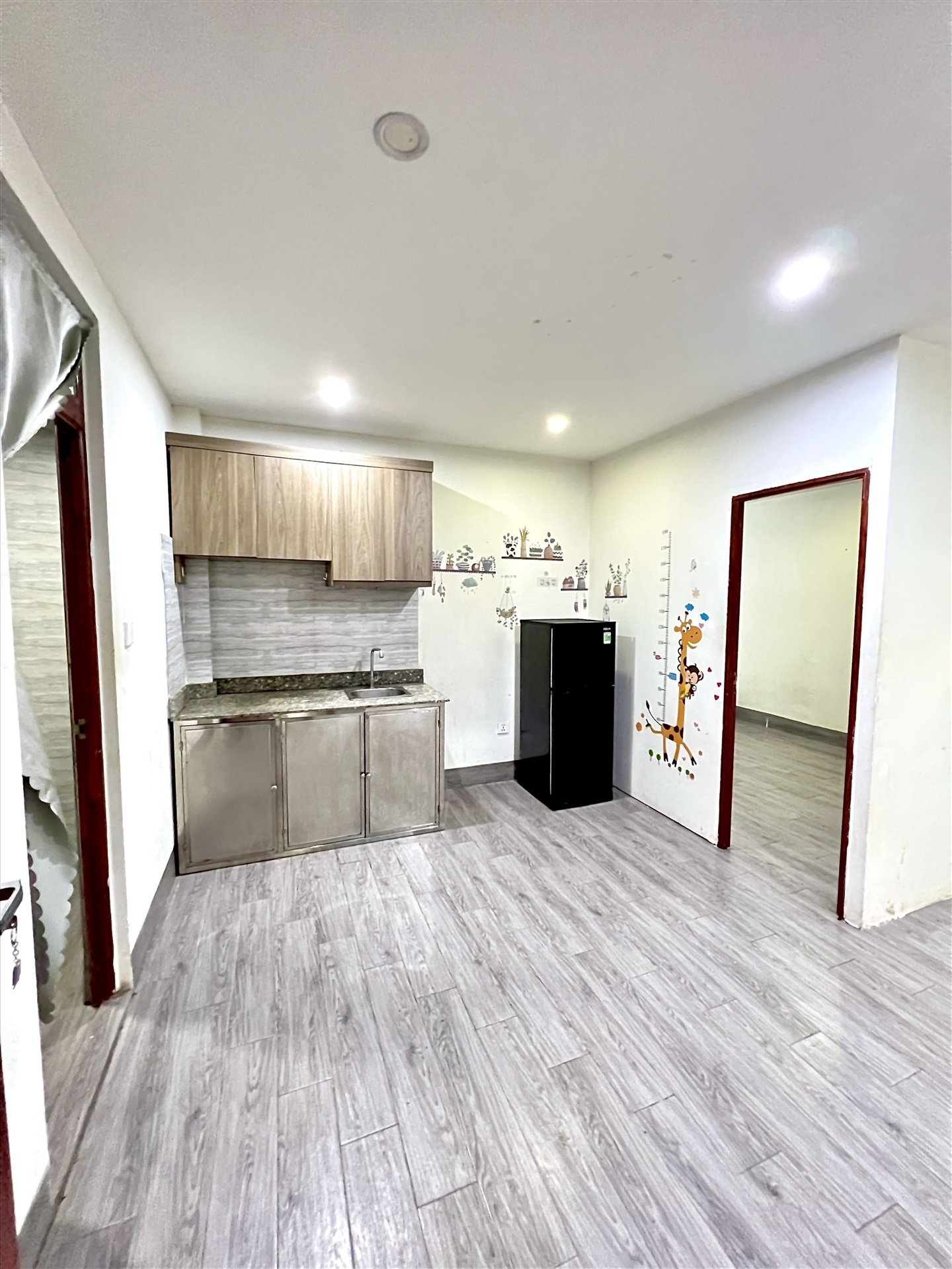 Phòng trọ 1 Phòng ngủ 40m2 tại TT House 1 Trung Kính - Cầu Giấy - Phòng bếp
