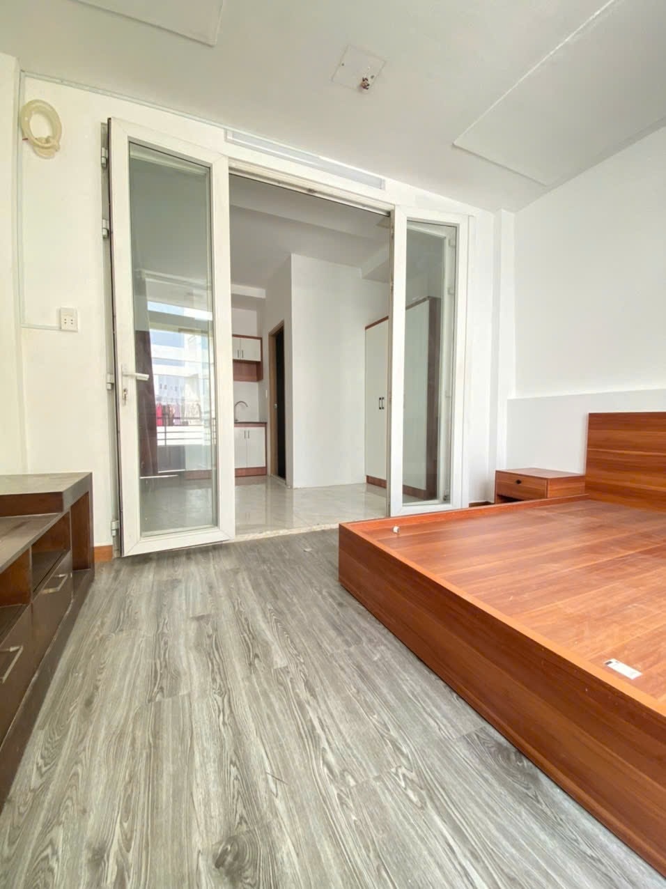 Phòng trọ NQB Home Huỳnh Văn Bánh - Phú Nhuận - Phòng (*)