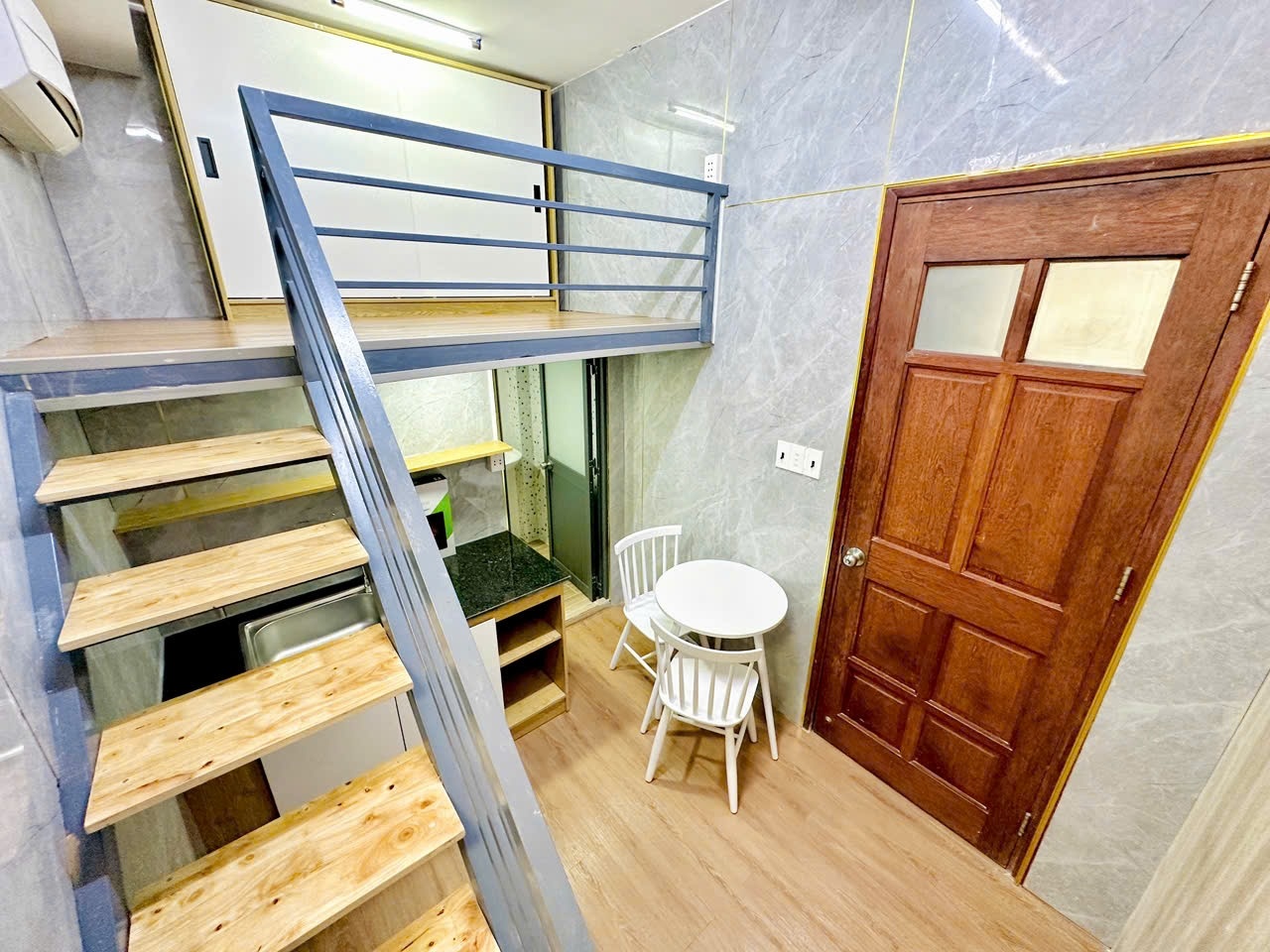 Phòng trọ Duplex 20m2 tại ĐH Home Lê Văn Sỹ - Phú Nhuận - Phòng khách