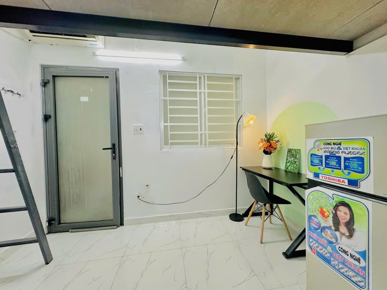 Phòng trọ Duplex 20m2 tại HI House Trịnh Đình Trọng - Tân Phú - Phòng khách