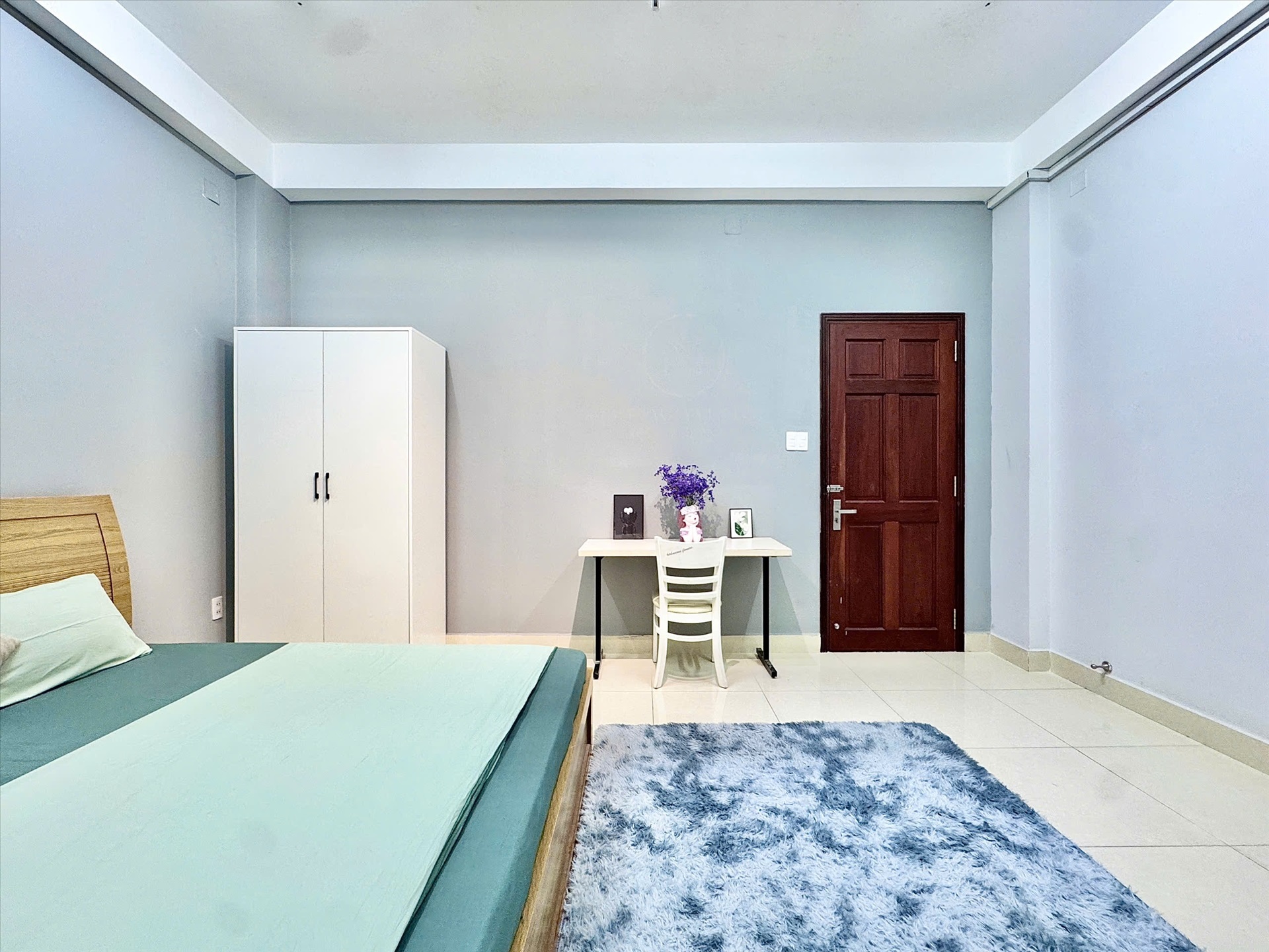 Phòng trọ CN House Vườn Chuối - Quận 3 - Phòng (*)