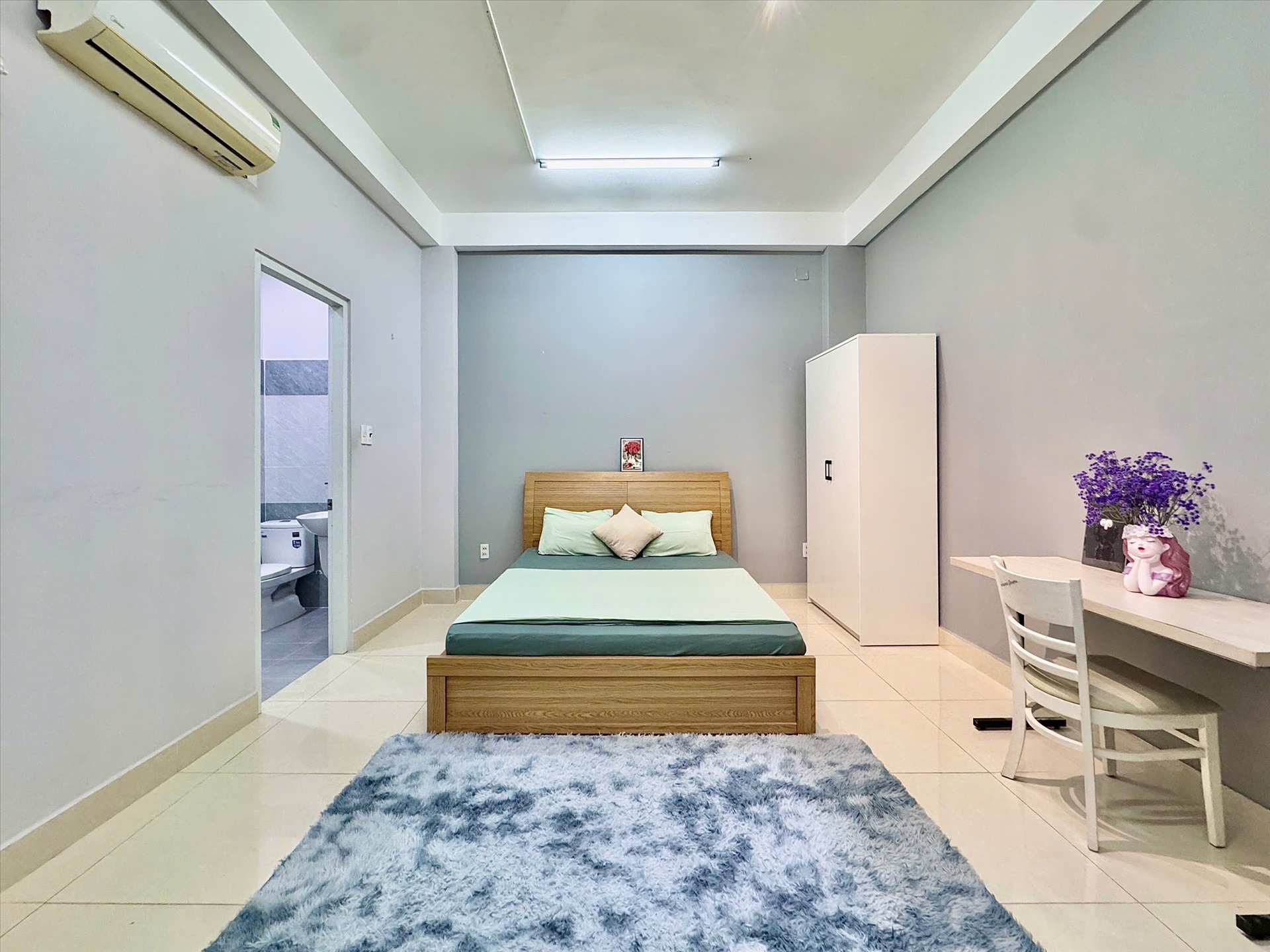 Phòng trọ CN House Vườn Chuối - Quận 3 - Phòng (*)