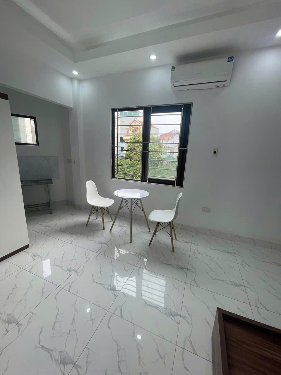 Phòng trọ Studio 27m2 tại TN House Cầu Diễn - Bắc Từ Liêm - Phòng khách