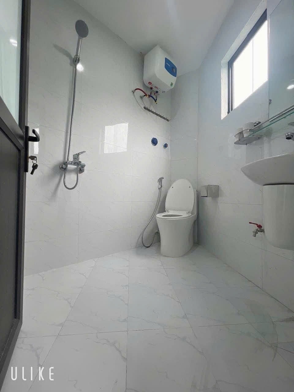 Phòng trọ Studio 27m2 tại TN House Cầu Diễn - Bắc Từ Liêm - Phòng tắm