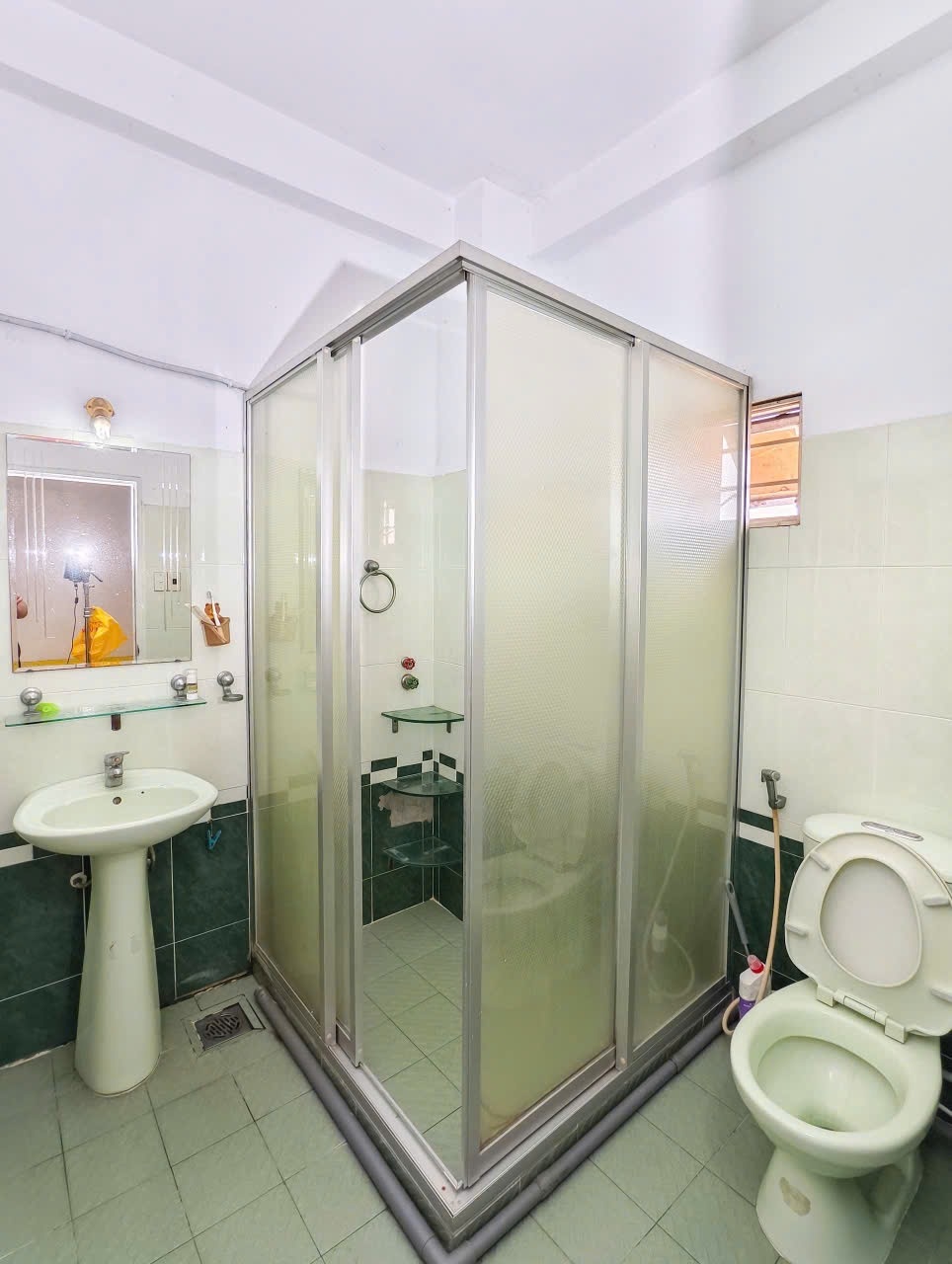 Phòng trọ Studio 25m2 tại SHouse Bàn Cờ - Quận 3 - Phòng tắm