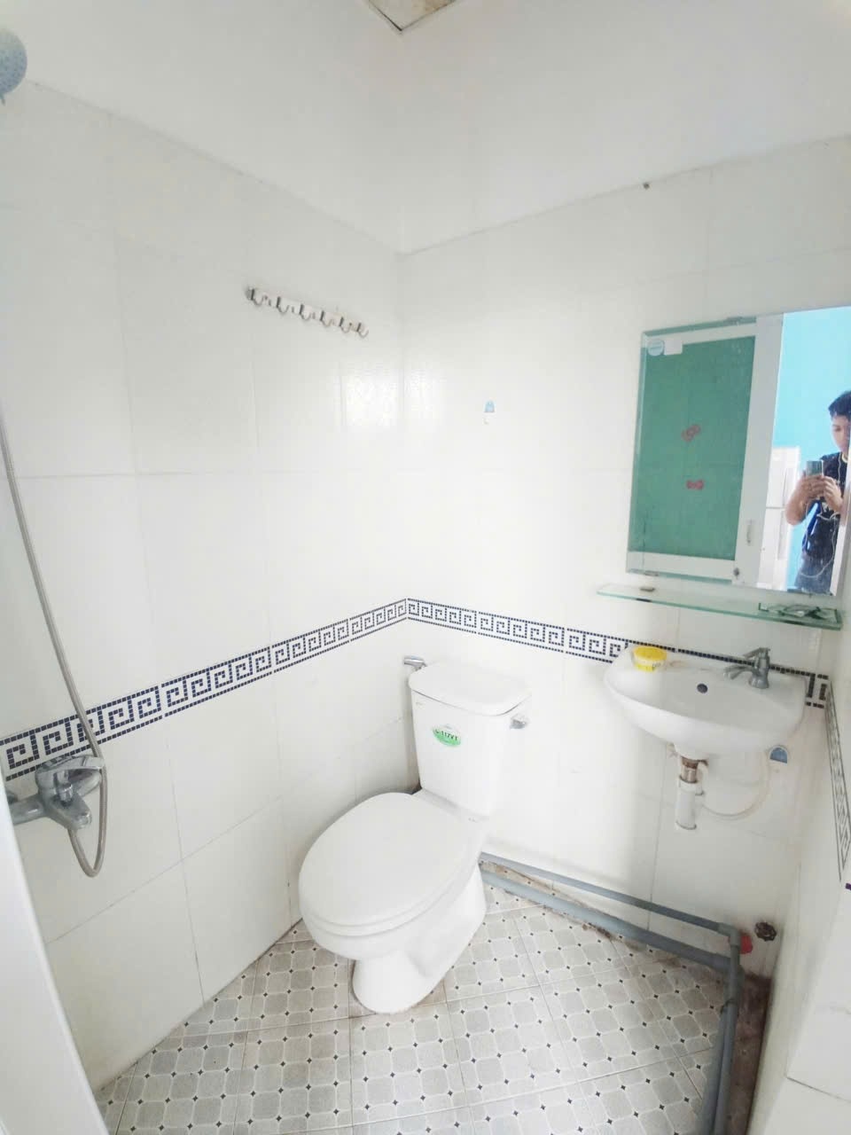 Phòng trọ Studio 25m2 tại LinLiu Home Nguyễn Trãi - Quận 1 - Phòng tắm