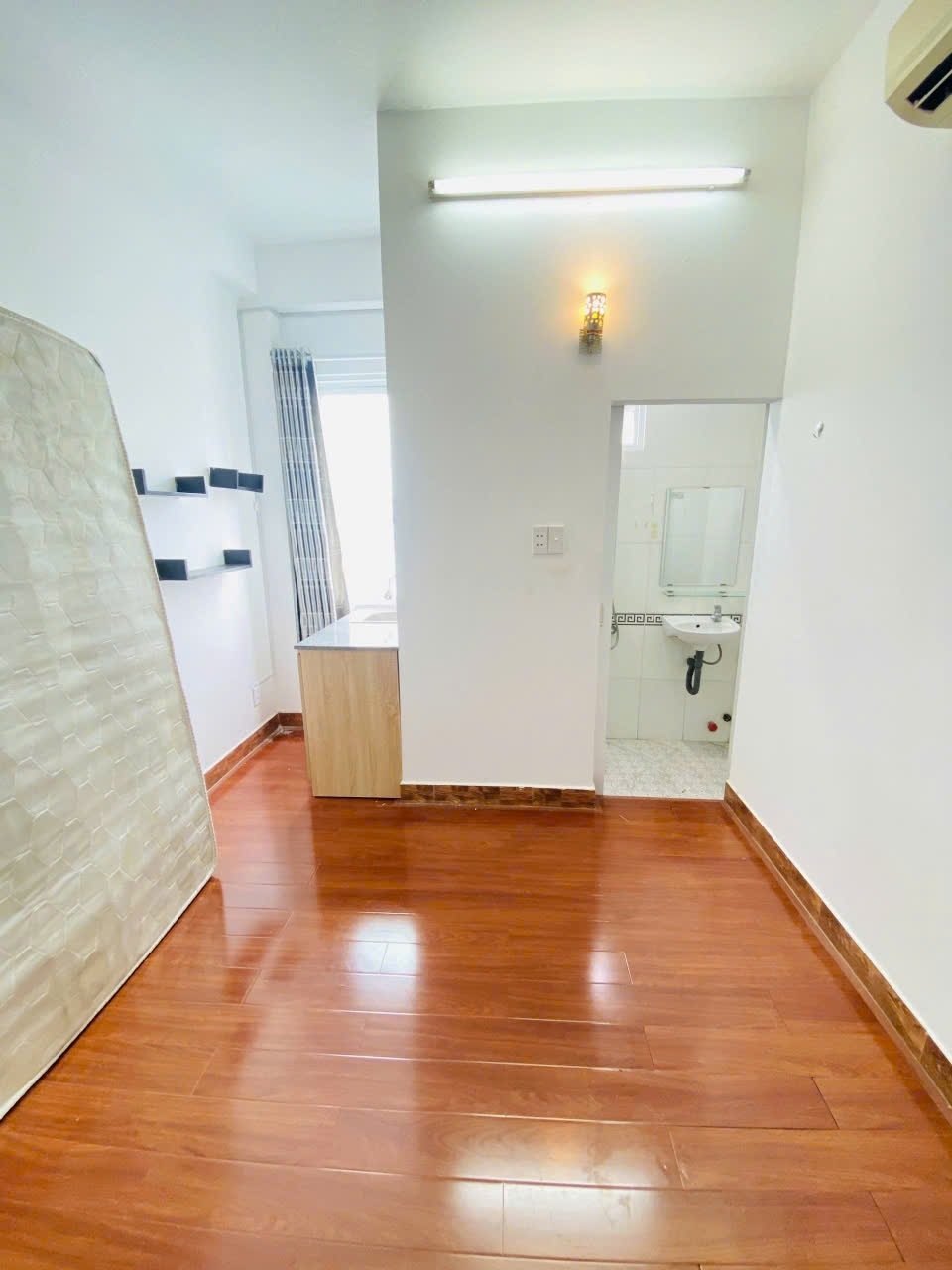 Phòng trọ Studio 25m2 tại LinLiu Home Nguyễn Trãi - Quận 1 - Phòng ngủ