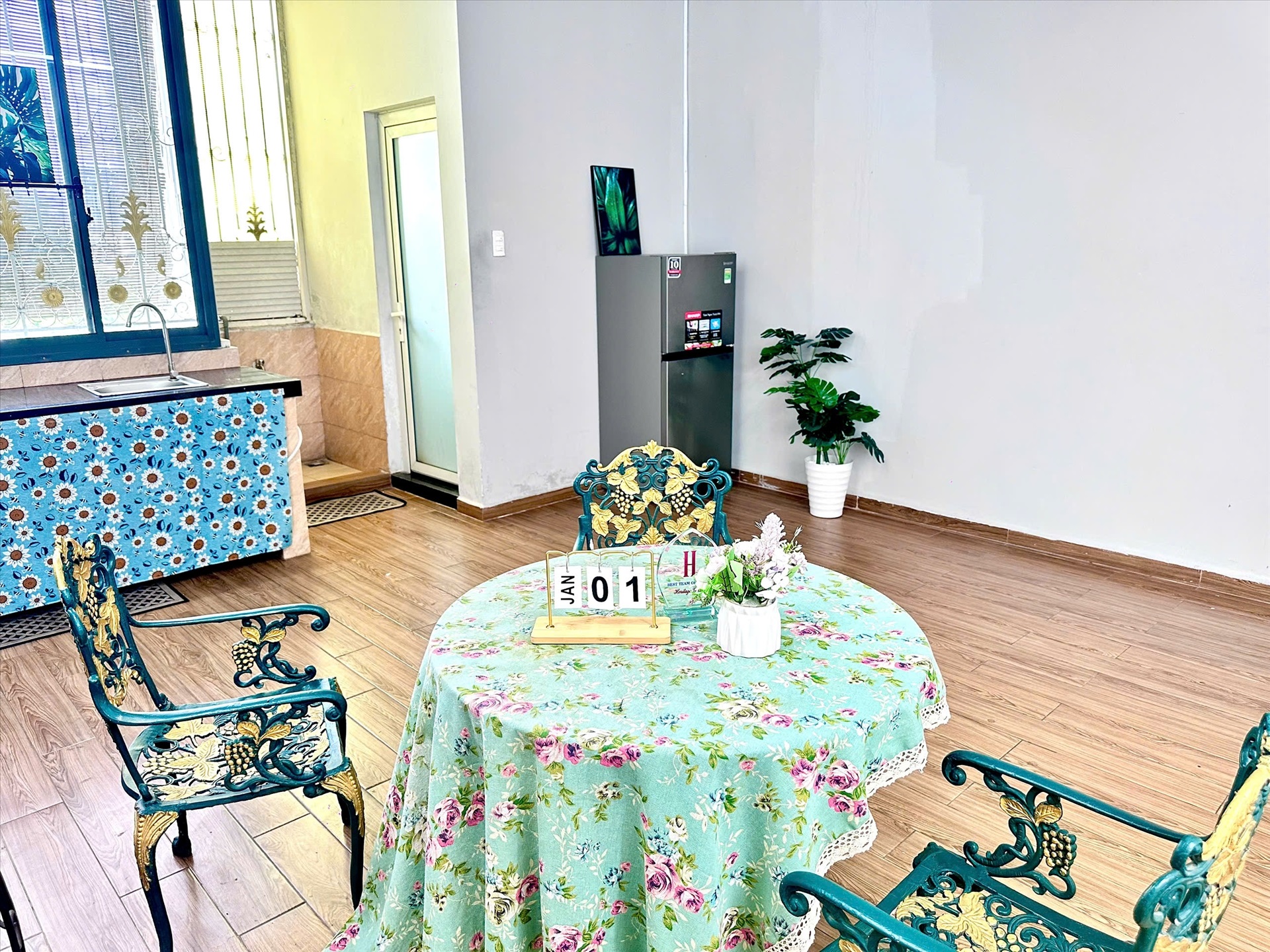 Phòng trọ 2 Phòng ngủ 40m2 tại TT House Hồ Văn Huê - Phú Nhuận - Phòng khách