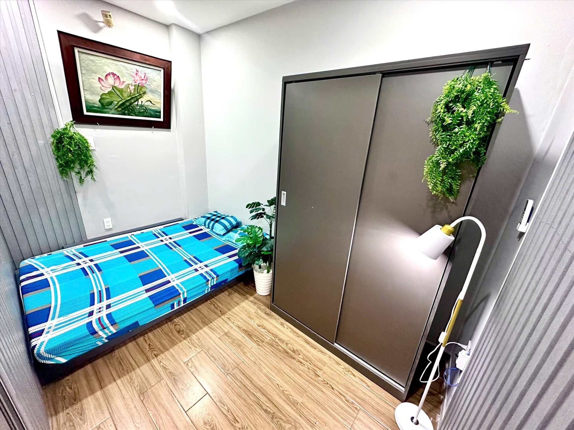 Phòng trọ TT House Hồ Văn Huê - Phú Nhuận - Phòng (*)