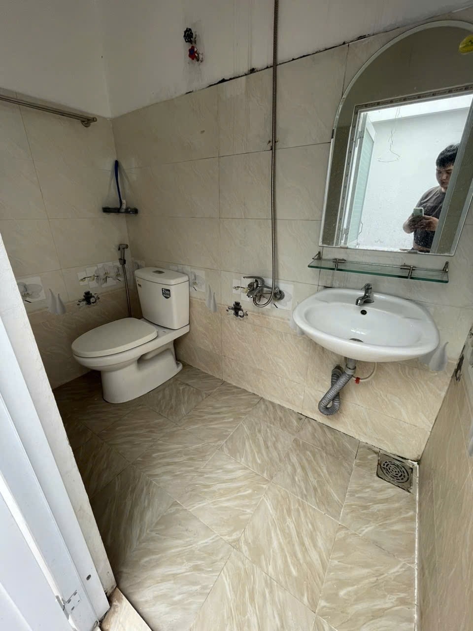 Phòng trọ 1 Phòng ngủ 32m2 tại TT House Phan Đình Phùng - Phú Nhuận - Phòng tắm