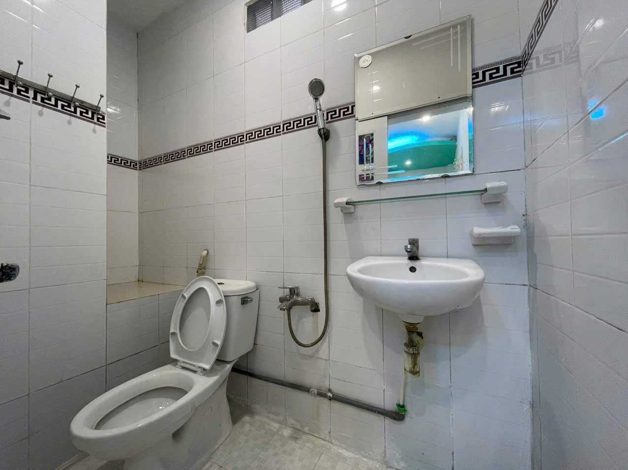 Phòng trọ Studio 25m2 tại MTV House Dương Quảng Hàm - Gò Vấp - Phòng tắm