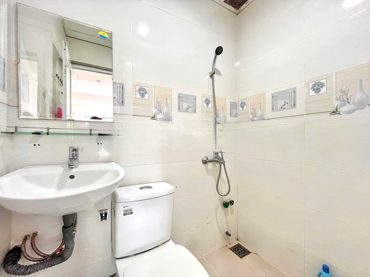 Phòng trọ Studio 25m2 tại HT Home Đường số 9 - Quận 7 - Phòng tắm