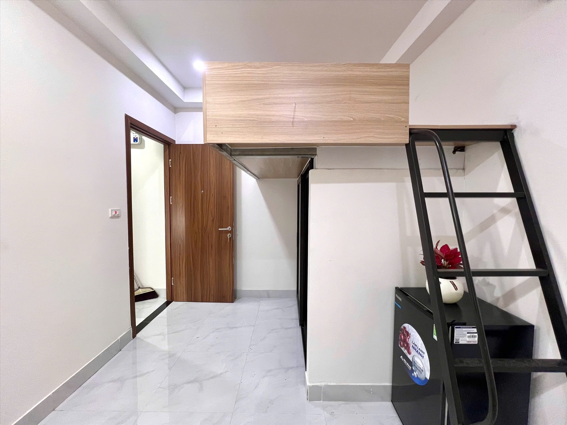 Phòng trọ Duplex 18m2 tại ND Home Lê Đức Thọ - Nam Từ Liêm - Phòng khách