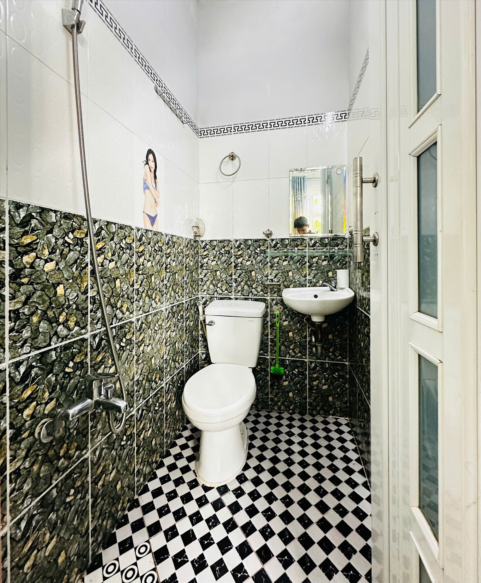 Phòng trọ Studio 30m2 tại AD House Đường số 1 - Quận 8 - Phòng tắm