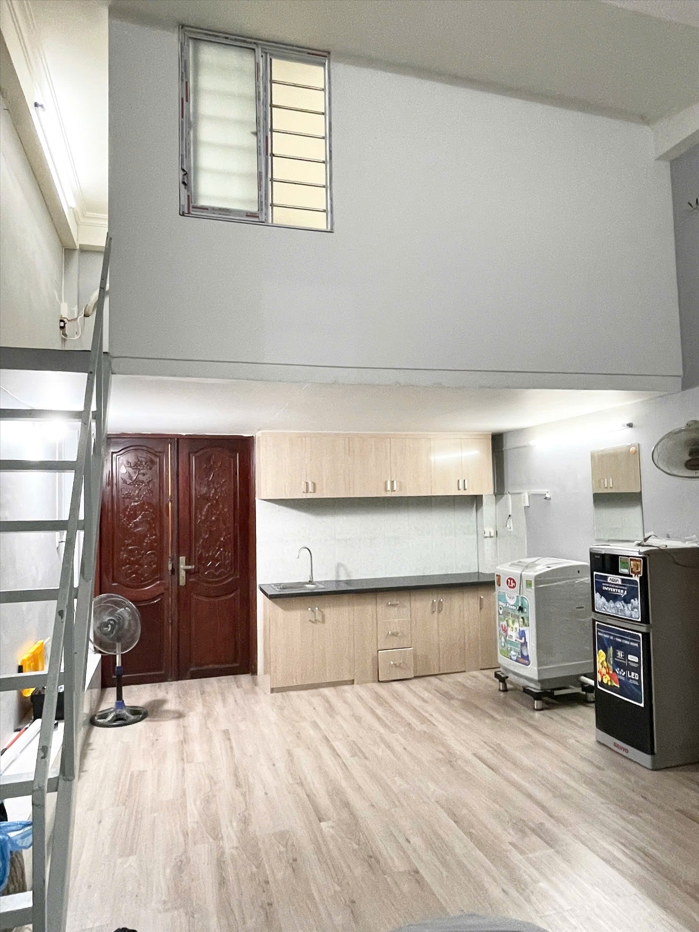 Phòng trọ AT Home Nguyễn Gia Trí - Bình Thạnh - Phòng (*)