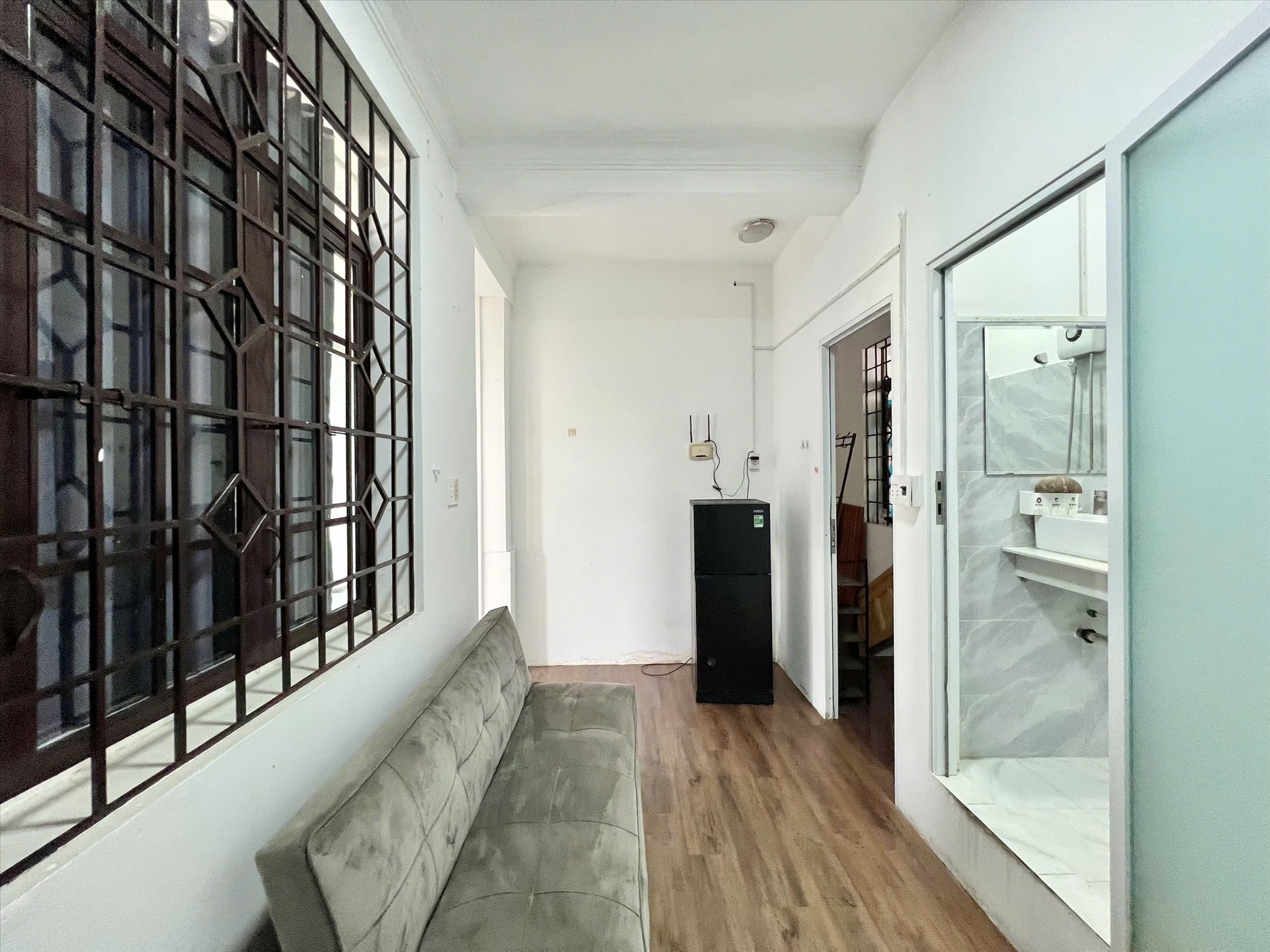 Phòng trọ 2 Phòng ngủ 50m2 tại NT House Lê Văn Sỹ - Quận 3 - Phòng khách