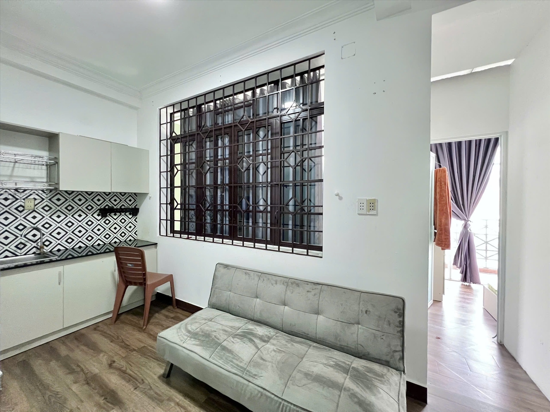 Phòng trọ 2 Phòng ngủ 50m2 tại NT House Lê Văn Sỹ - Quận 3 - Phòng khách