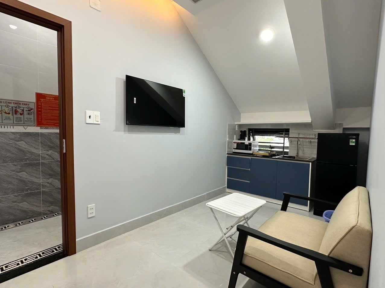 Phòng trọ 1 Phòng ngủ 35m2 tại T-Village 2 Home Đường 192 - Quận 8 - Phòng khách